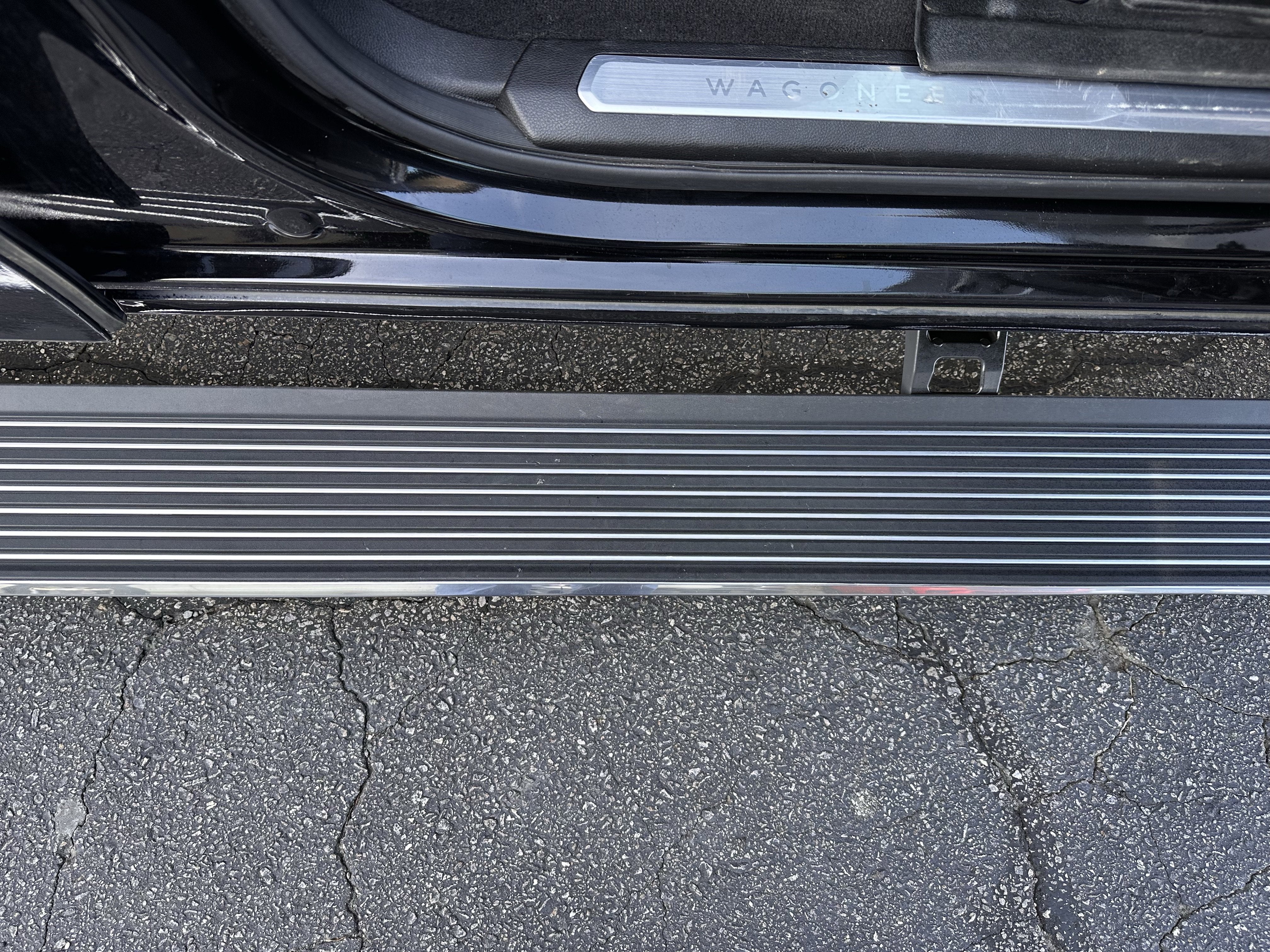 2023 Jeep Grand Wagoneer L Series II