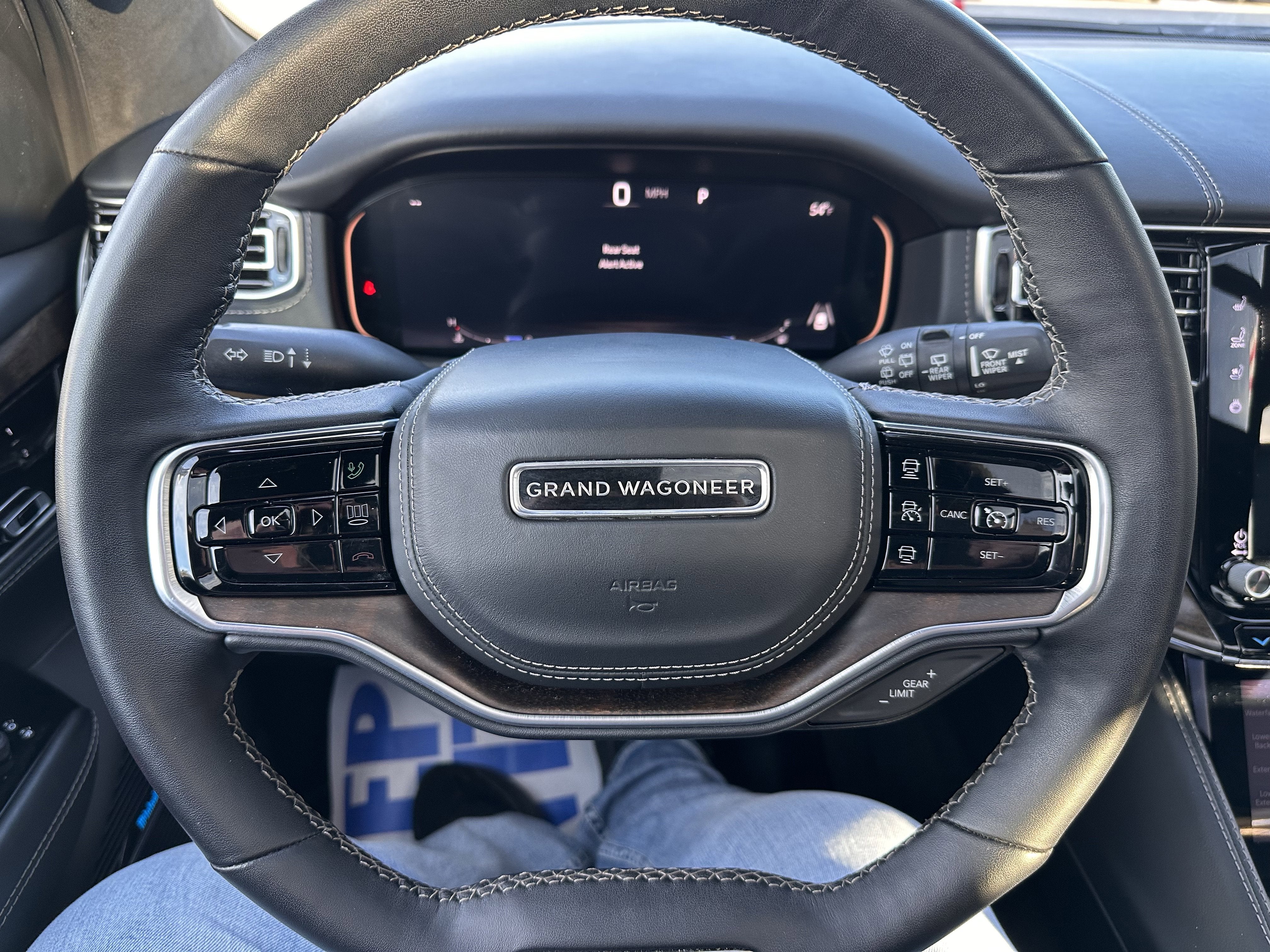 2023 Jeep Grand Wagoneer L Series II