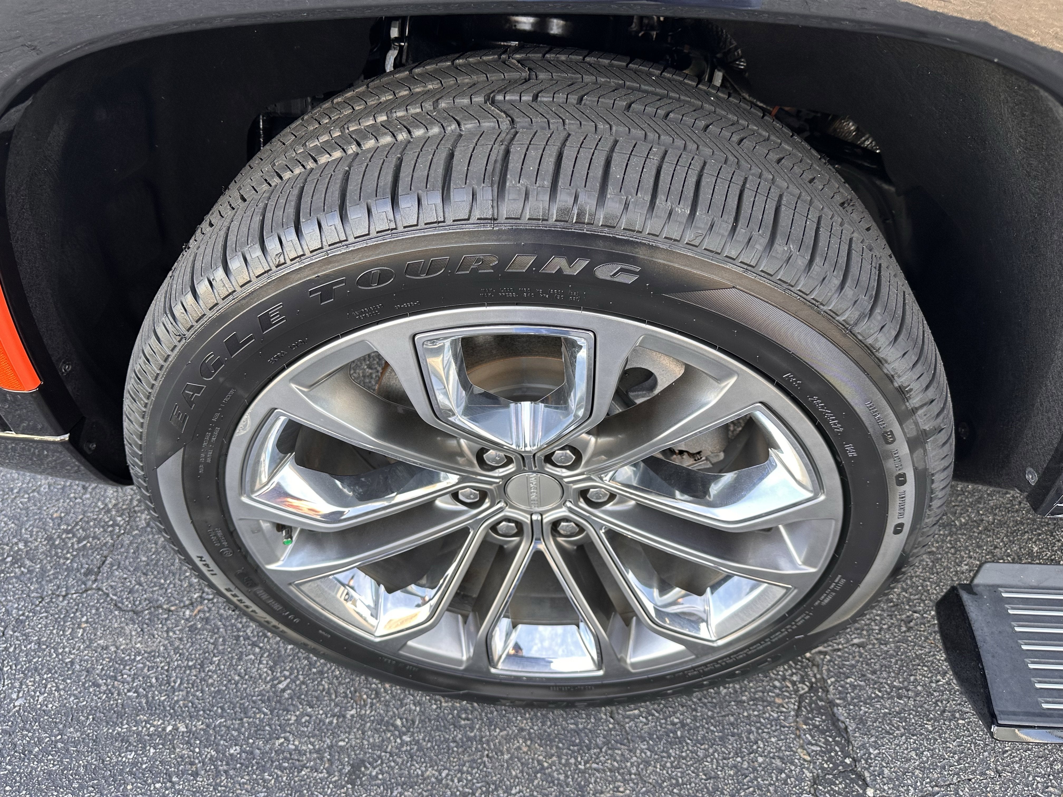 2023 Jeep Grand Wagoneer L Series II