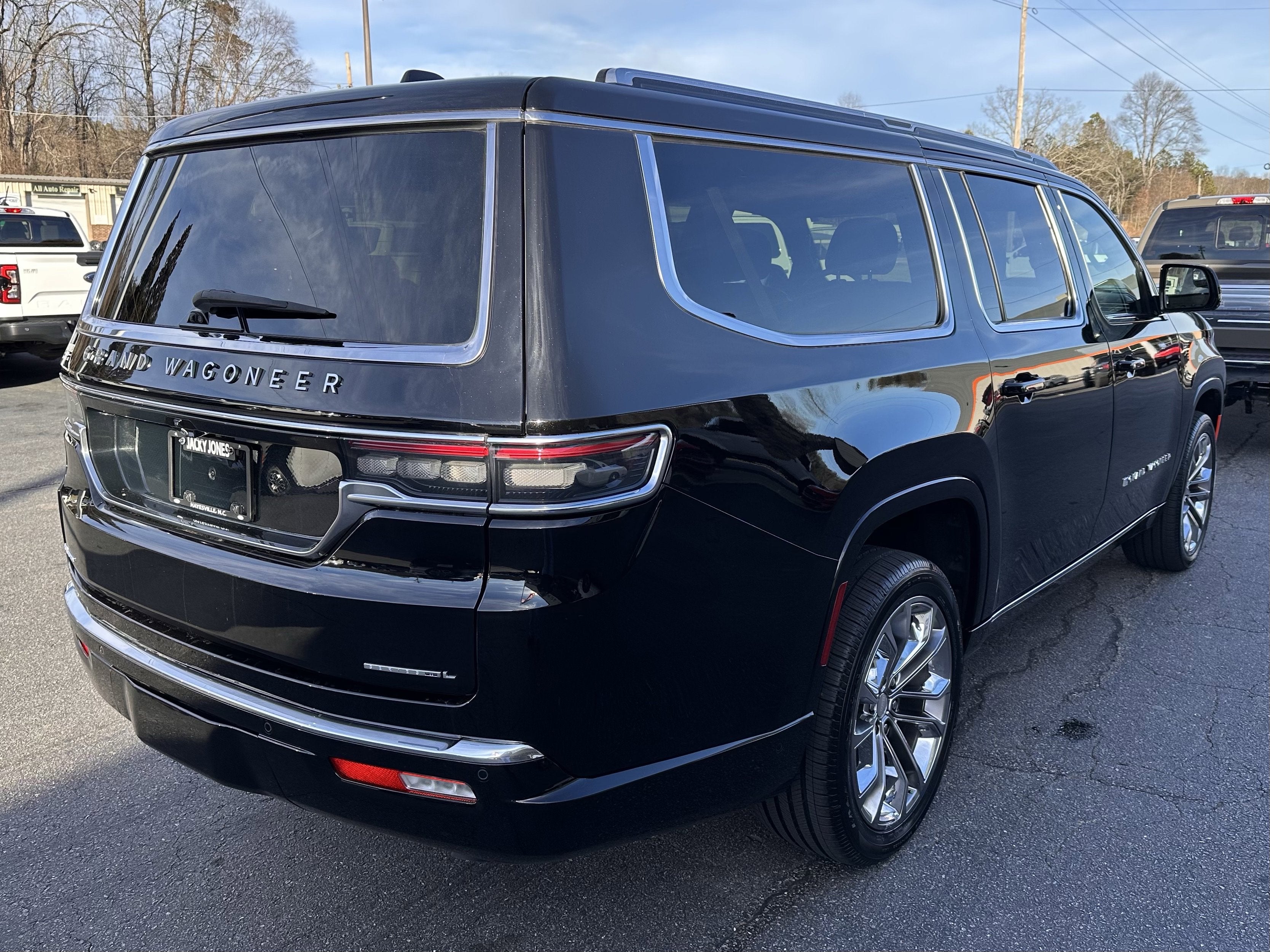 2023 Jeep Grand Wagoneer L Series II