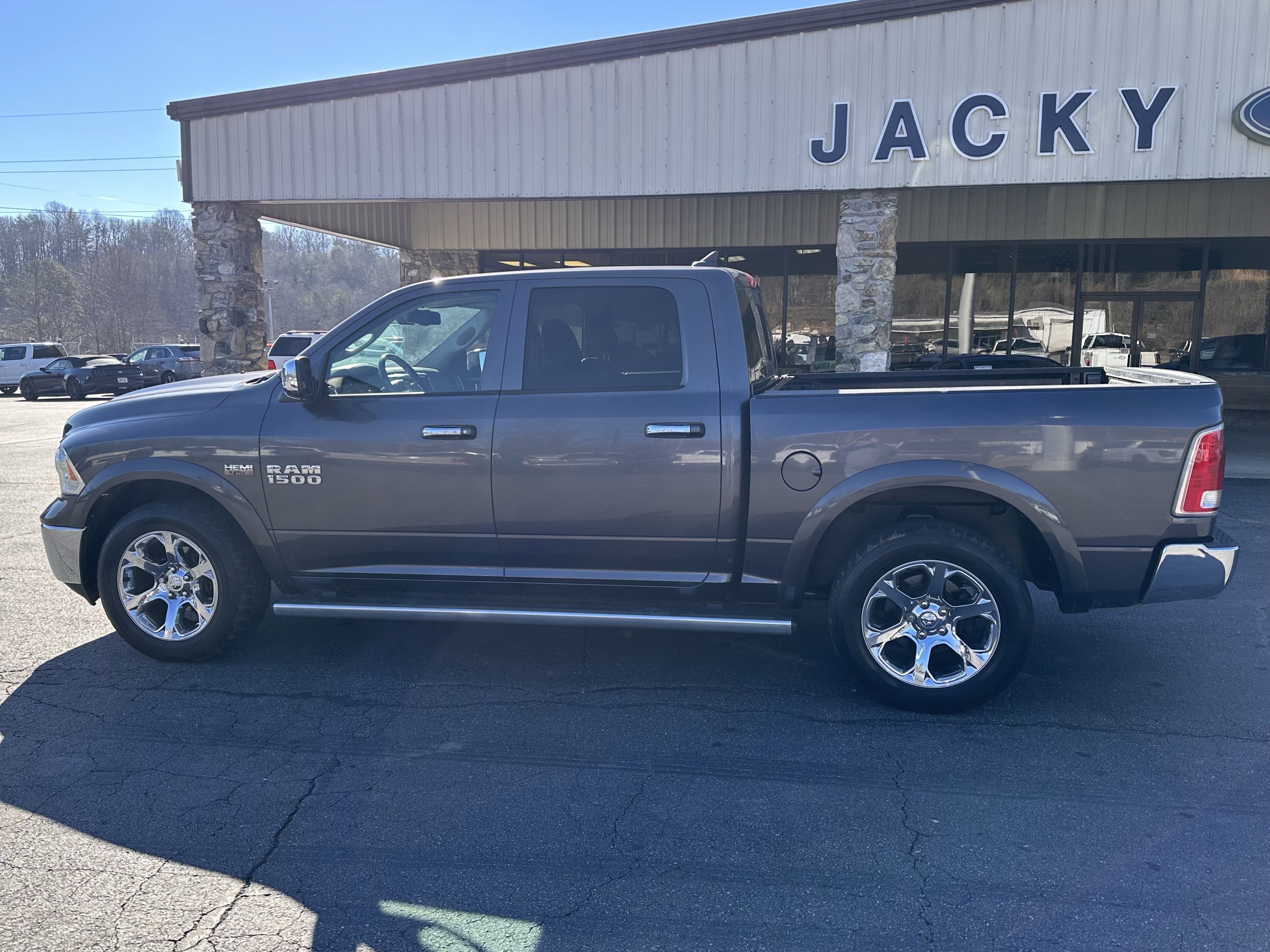 2016 RAM 1500 Laramie