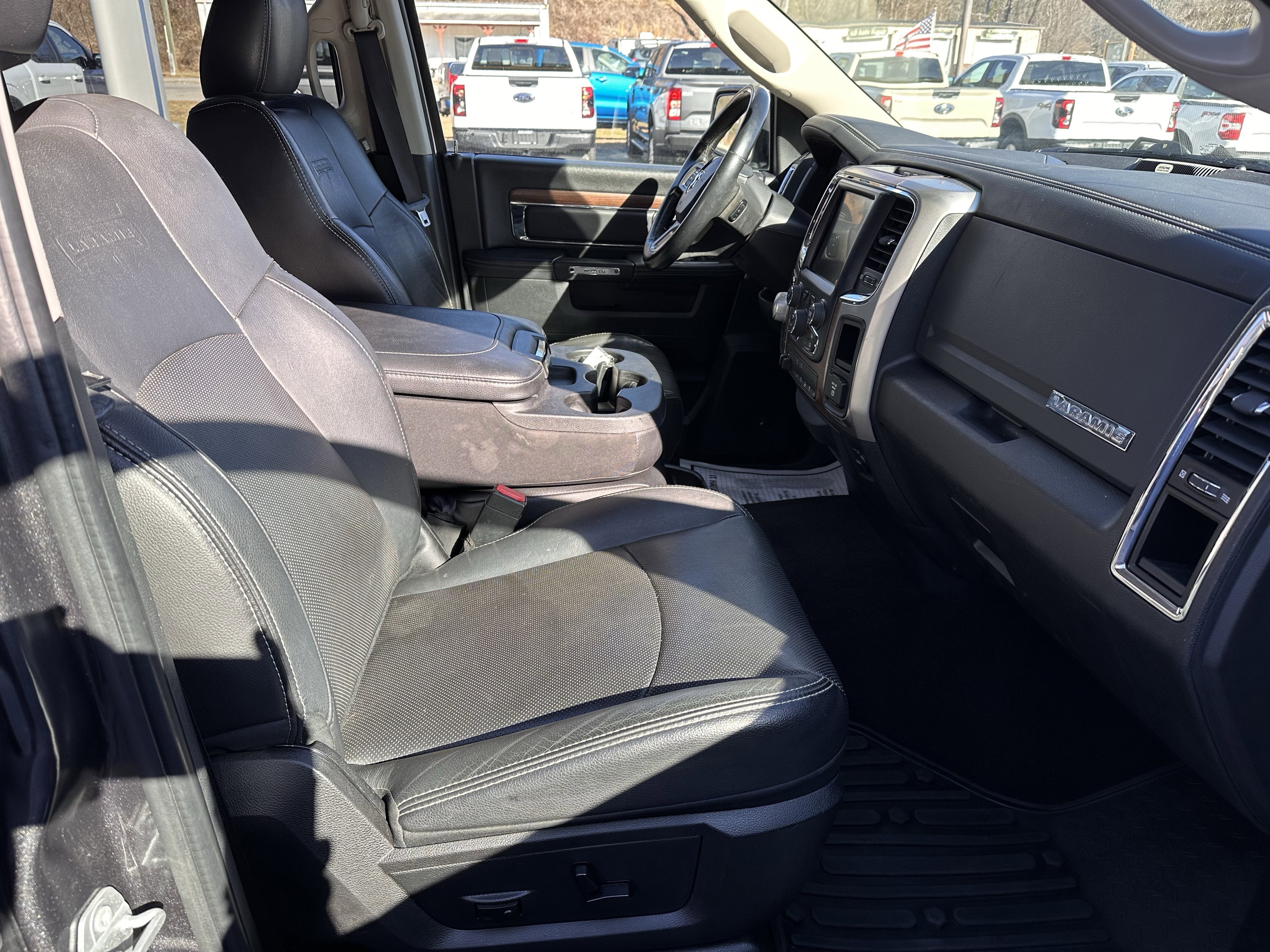 2016 RAM 1500 Laramie