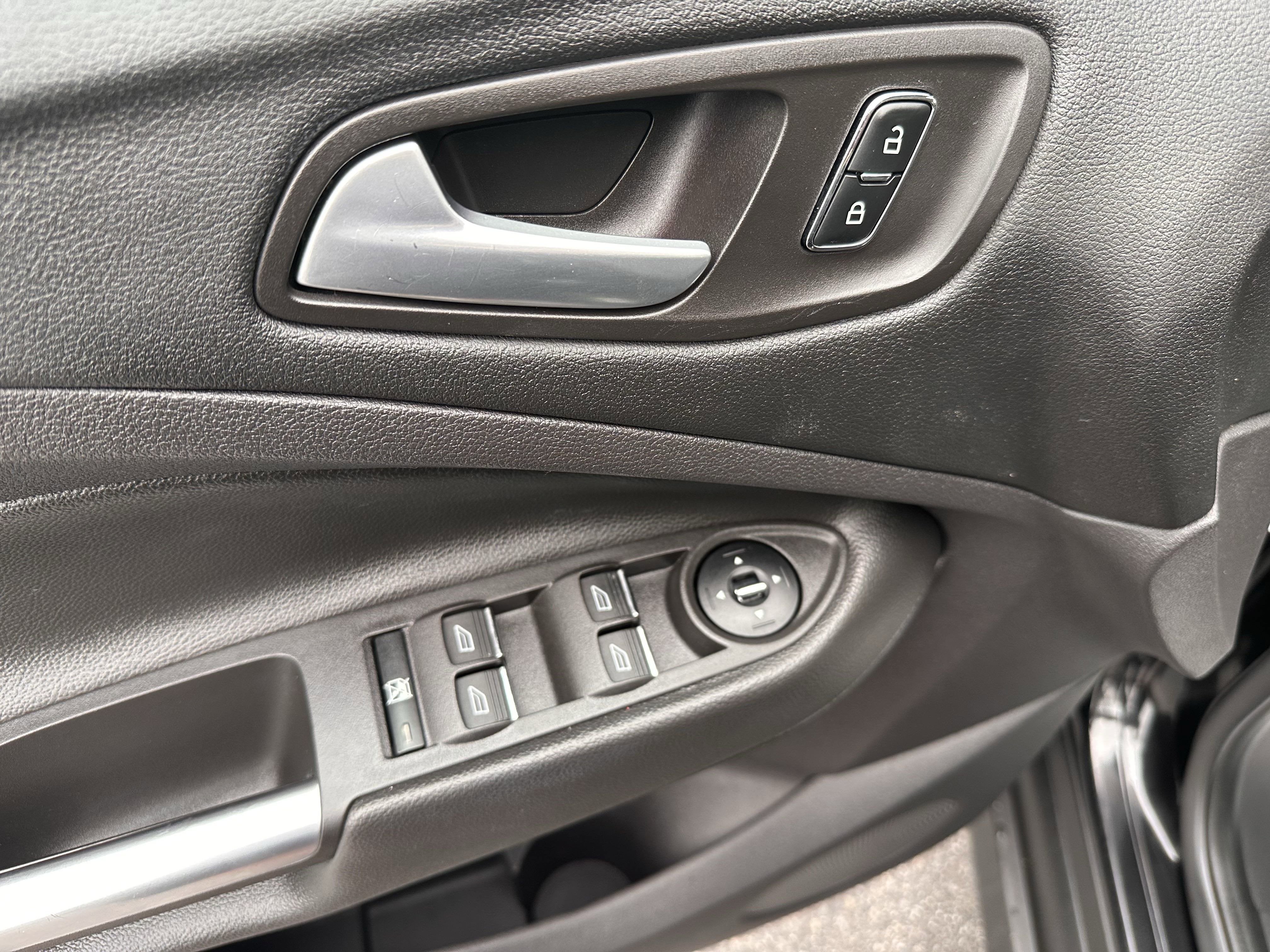 2013 Ford C-Max Energi SEL