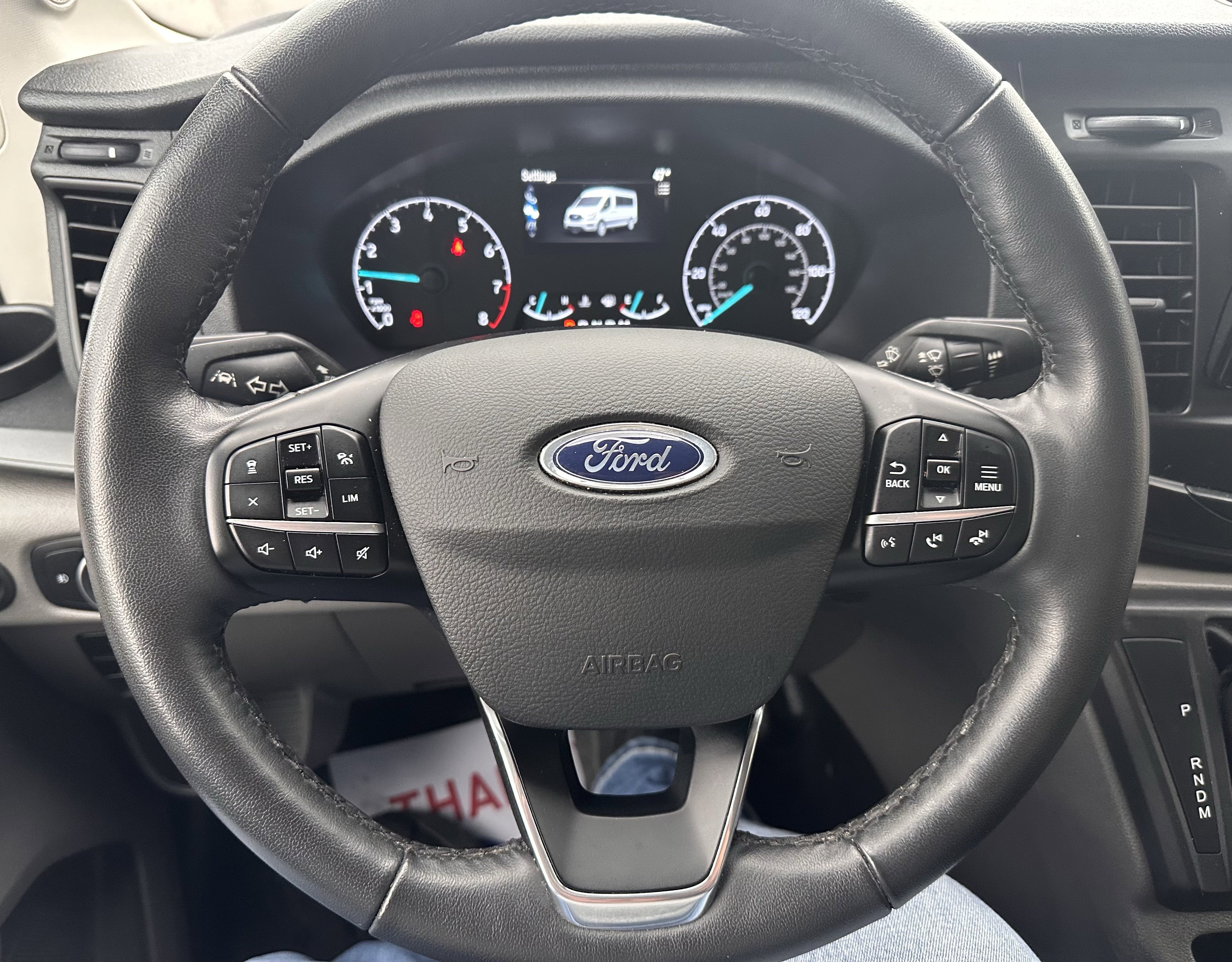 2025 Ford Transit MR Passenger Wagon XL