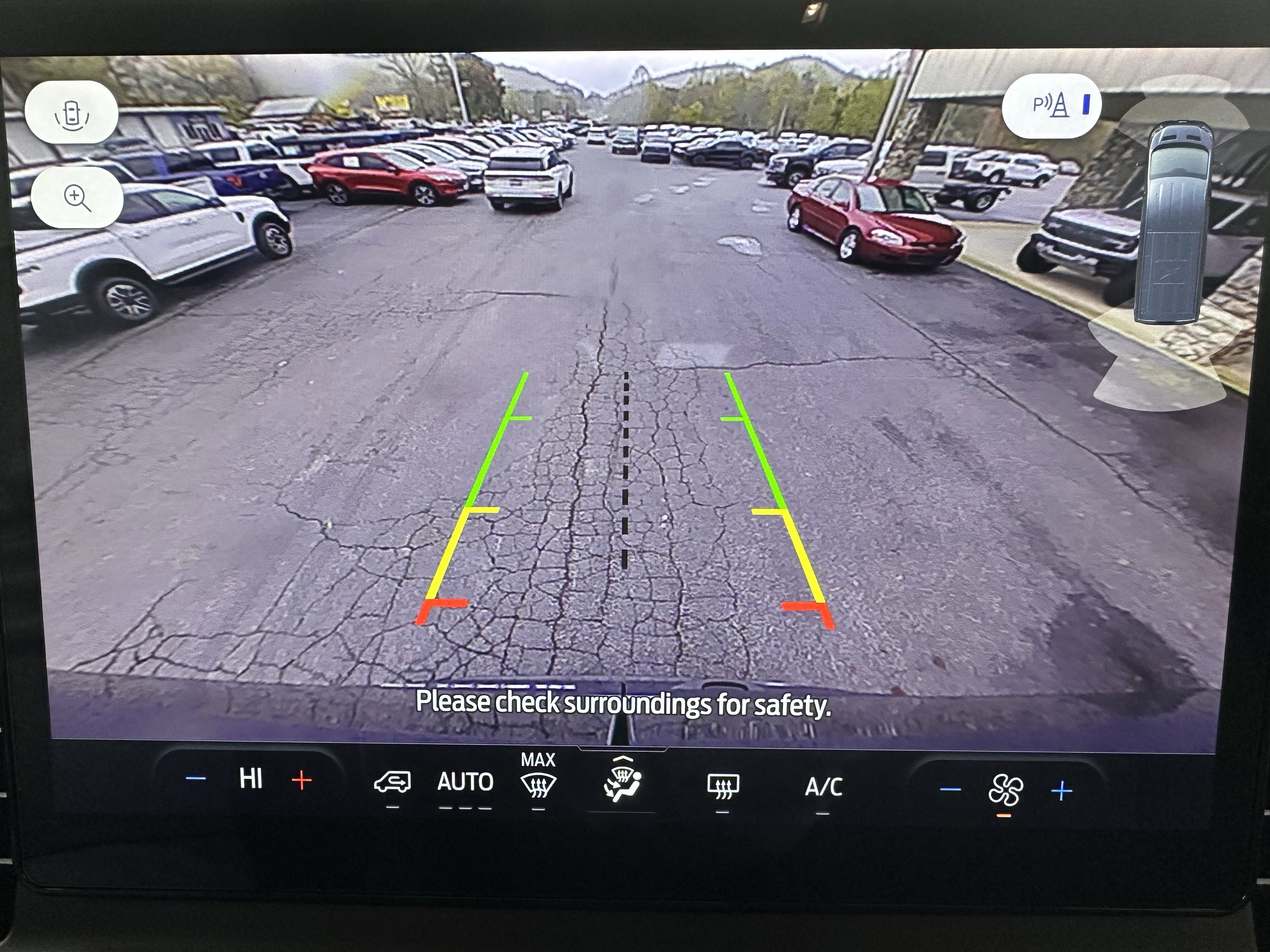 2025 Ford Transit MR Passenger Wagon XL