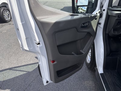 2025 Ford Transit Passenger Wagon XLT