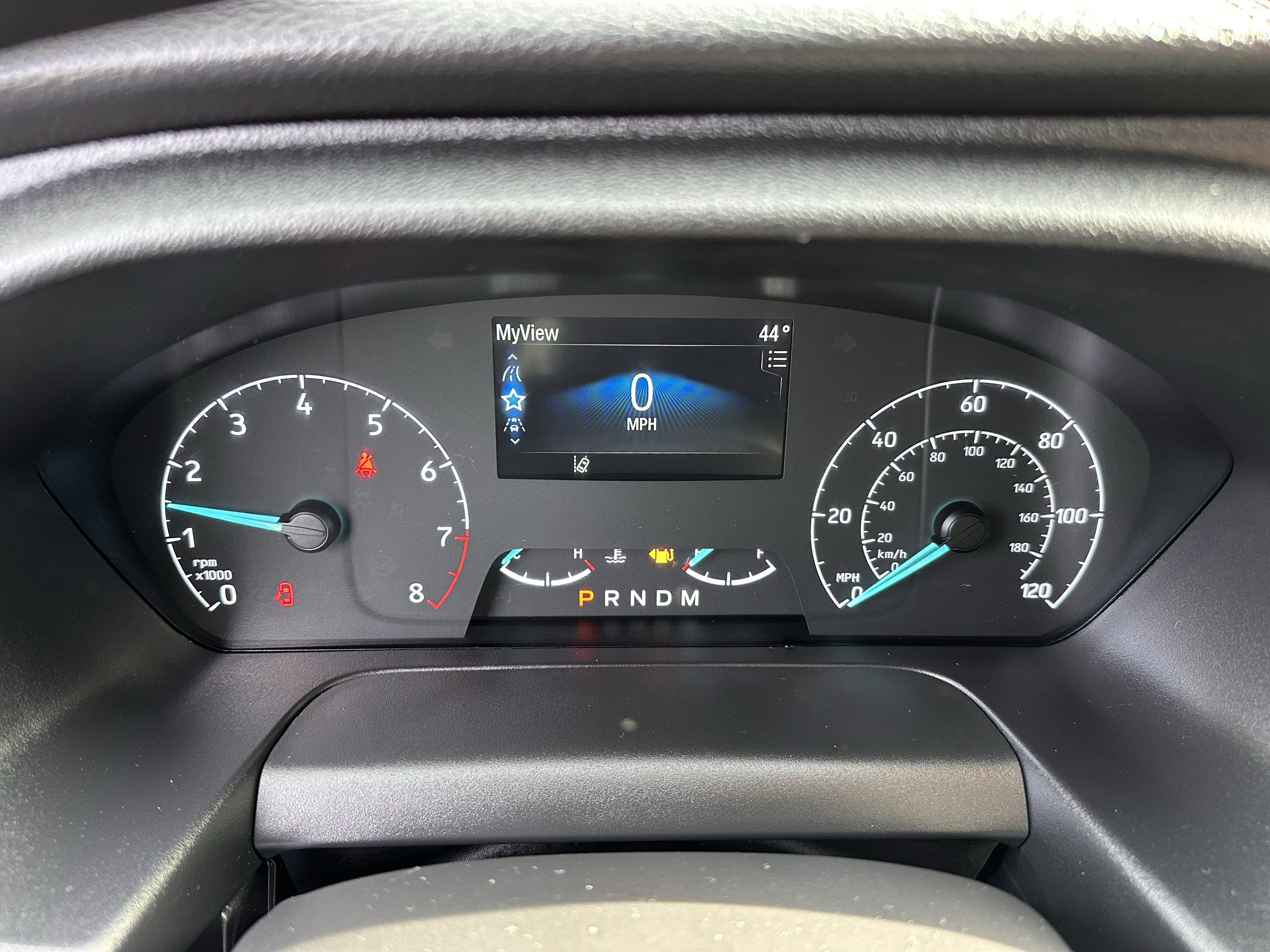 2024 Ford Transit MR Passenger Wagon XLT