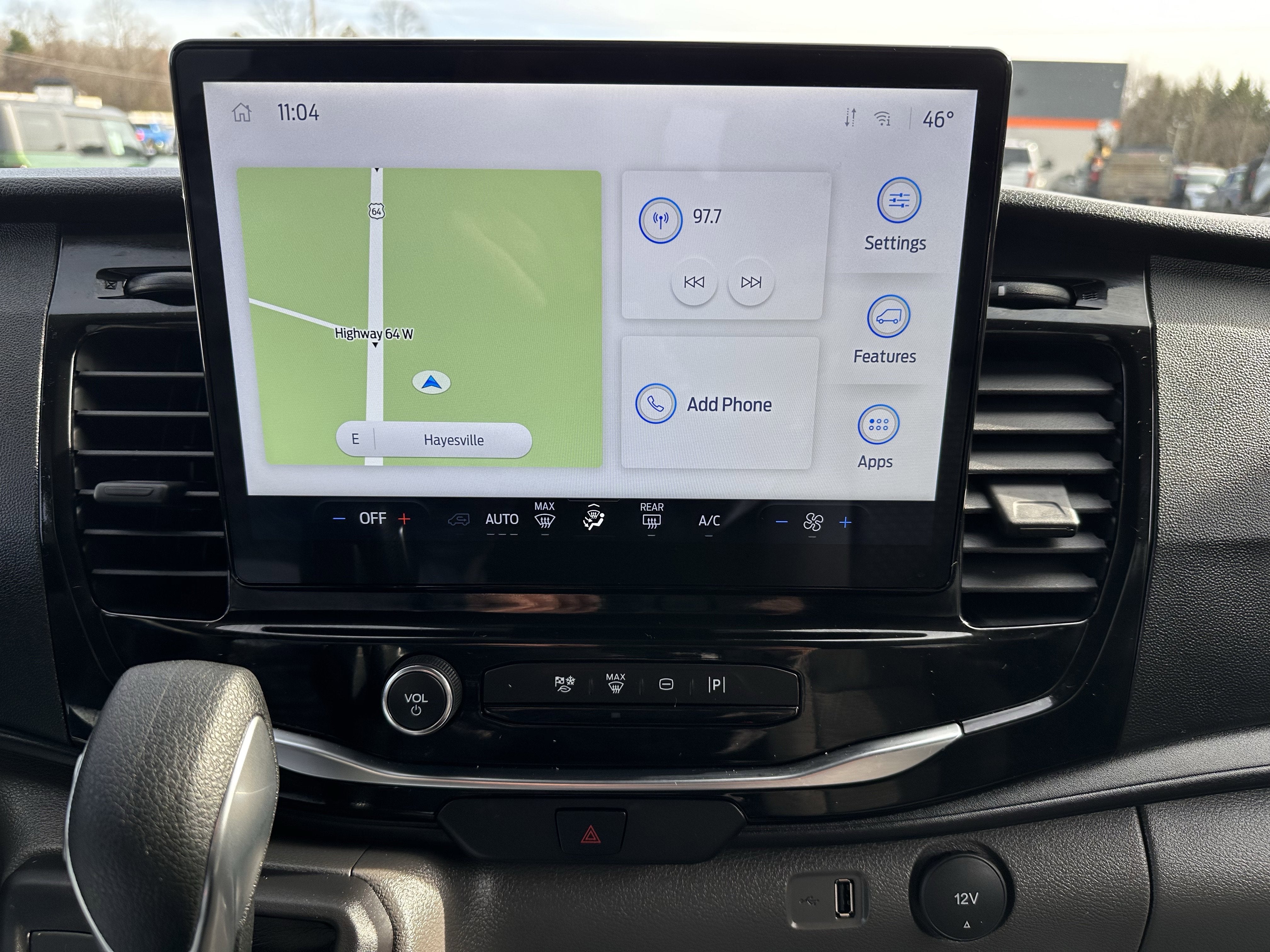 2024 Ford Transit MR Passenger Wagon XLT