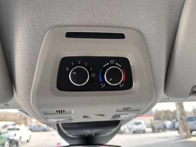 2024 Ford Transit MR Passenger Wagon XLT