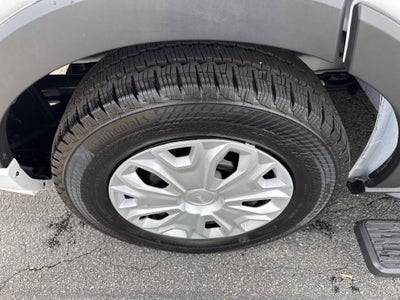 2024 Ford Transit MR Passenger Wagon XLT