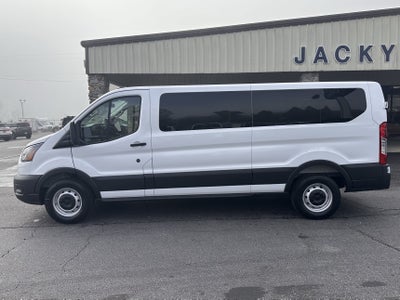 2027 Ford Transit Passenger Wagon XL
