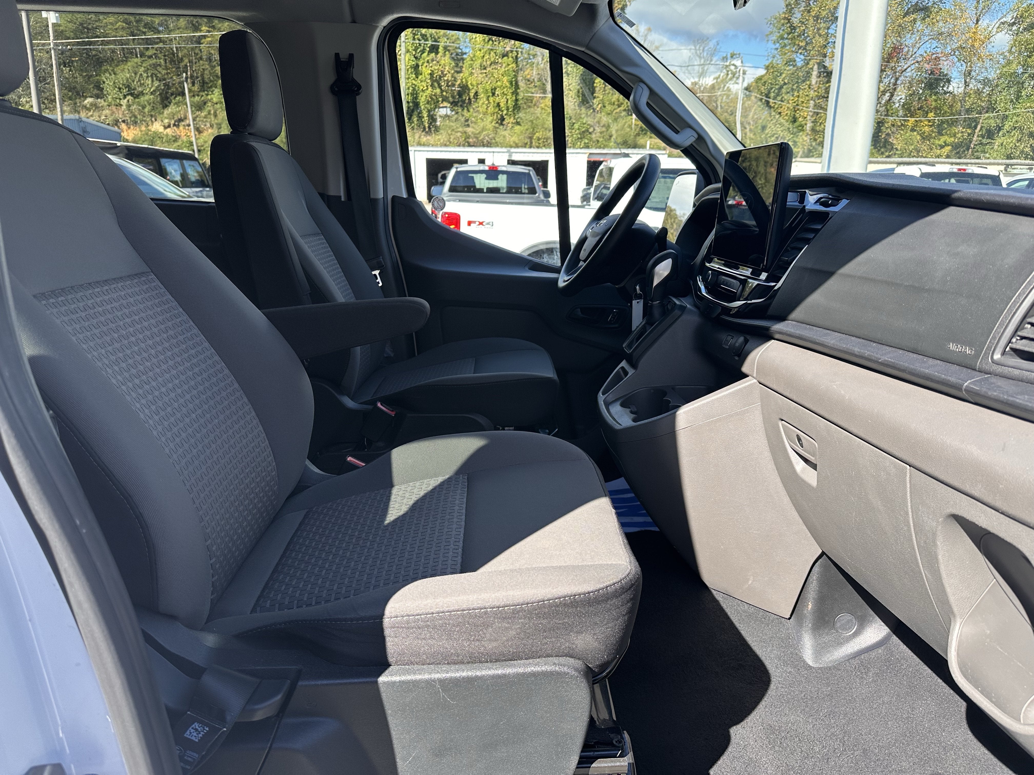 2024 Ford Transit Passenger Wagon XL