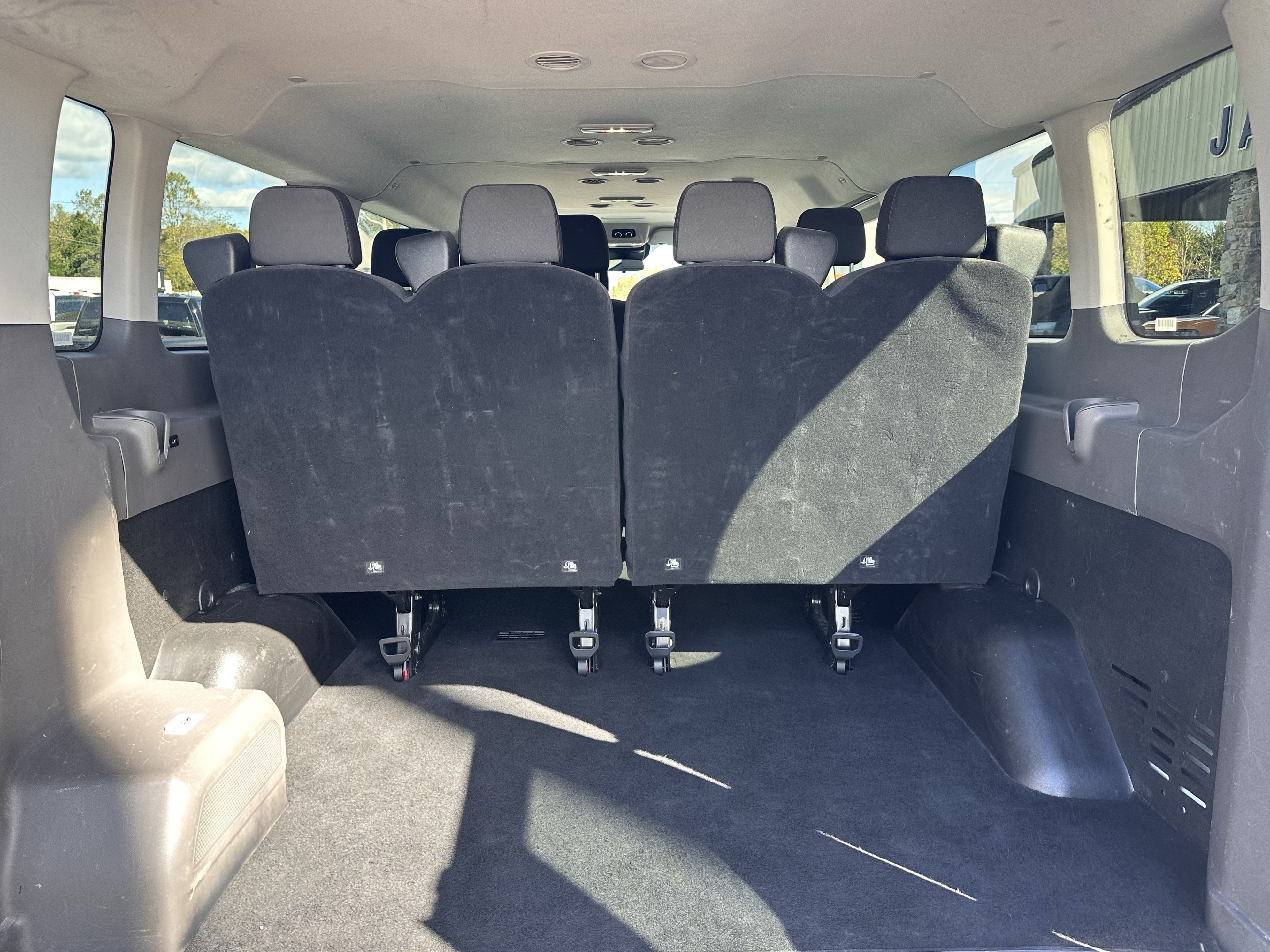 2024 Ford Transit Passenger Wagon XL