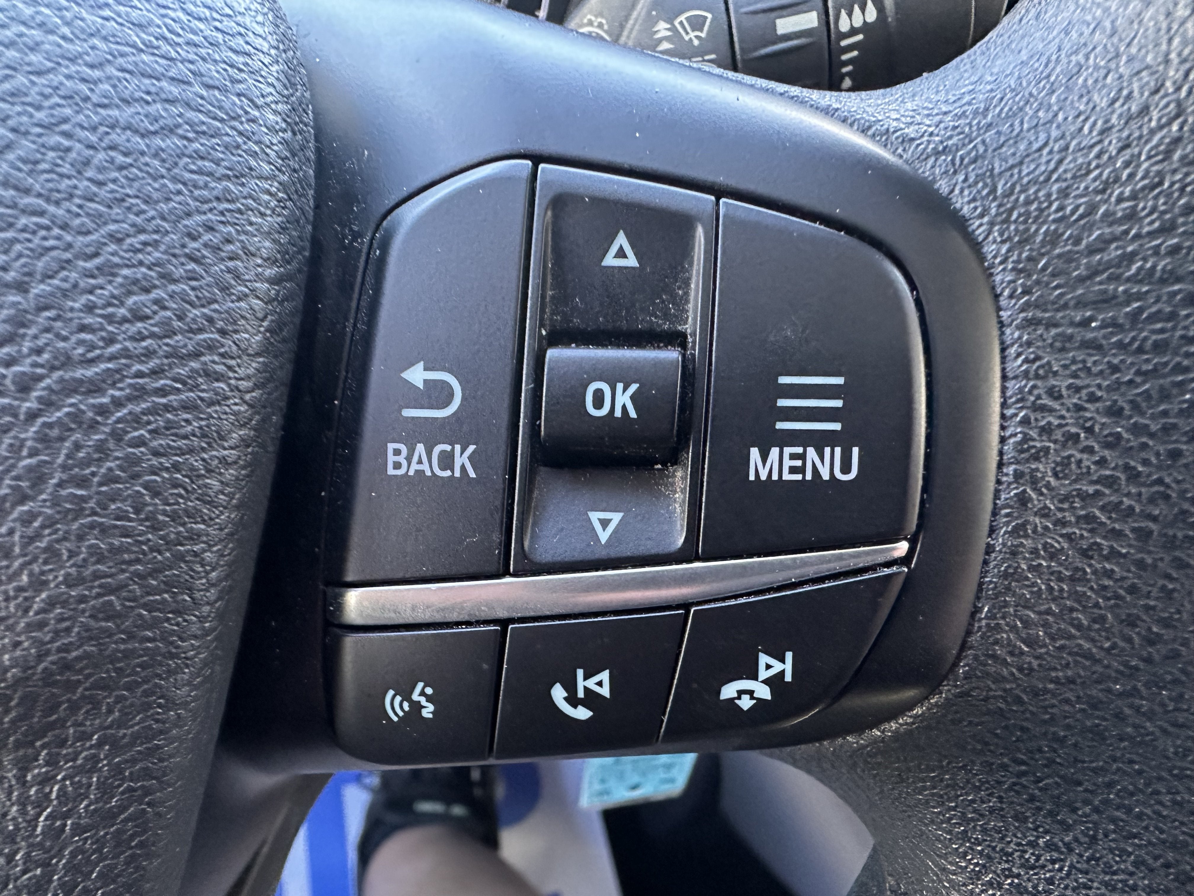 2024 Ford Transit Passenger Wagon XL
