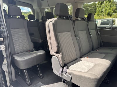 2025 Ford Transit Passenger Wagon XLT