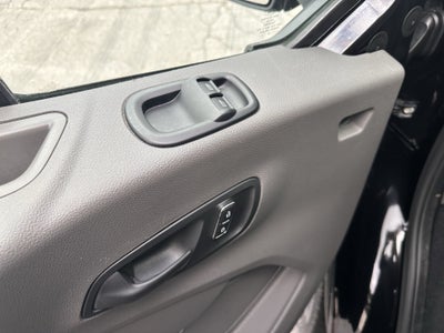 2025 Ford Transit Passenger Wagon XLT
