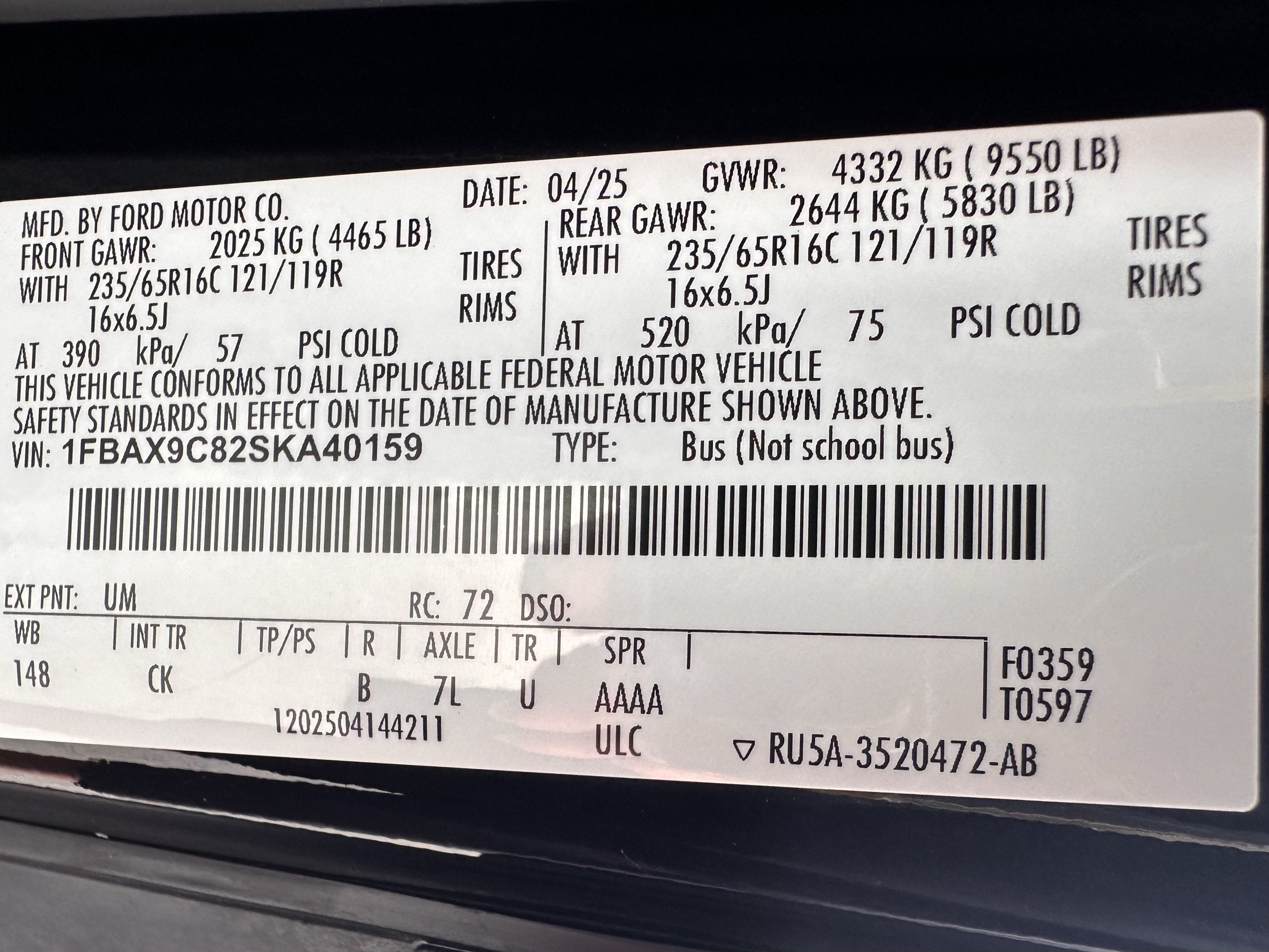 2025 Ford Transit Passenger Wagon XLT