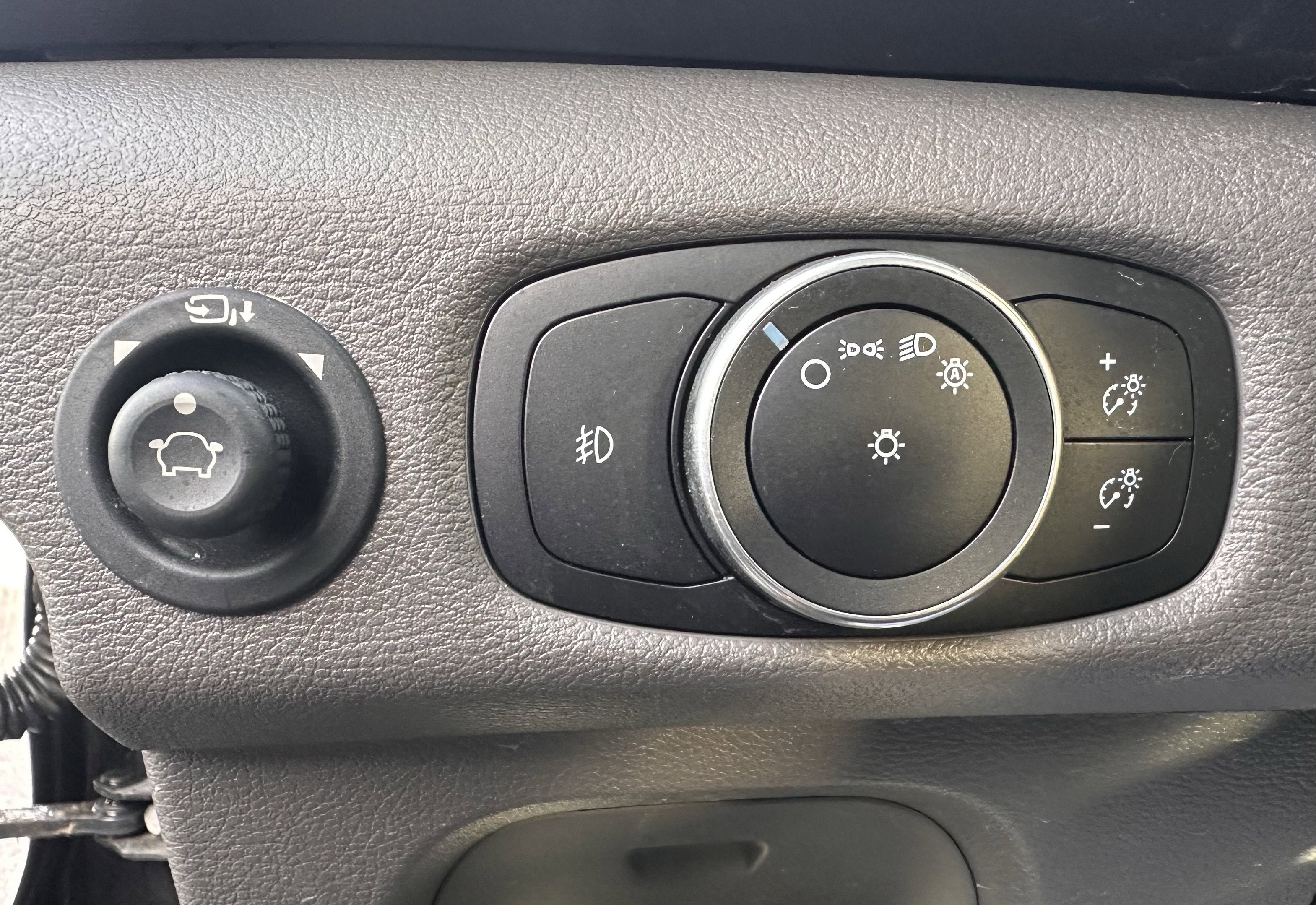 2020 Ford Transit MR Passenger Wagon XLT