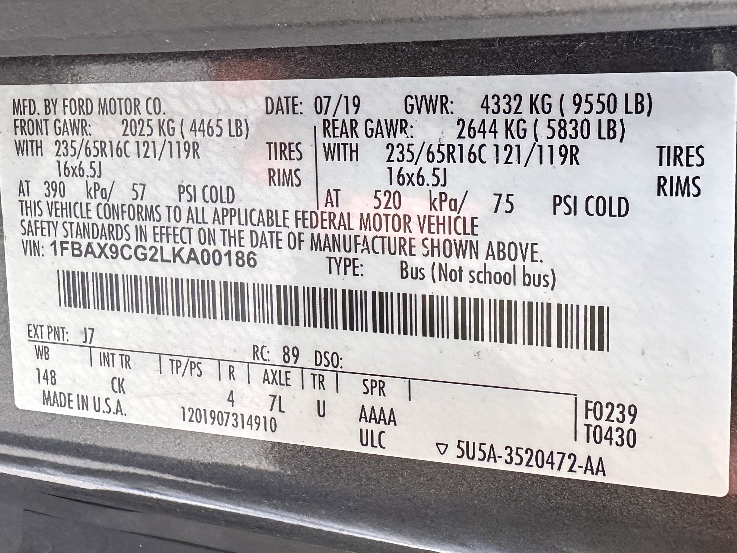 2020 Ford Transit MR Passenger Wagon XLT