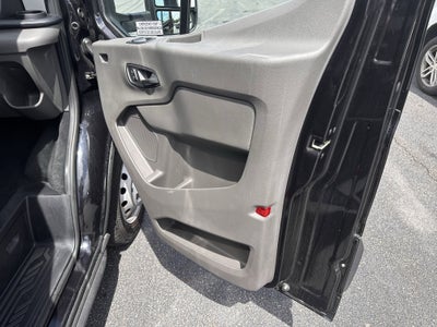 2025 Ford Transit Passenger Wagon XL