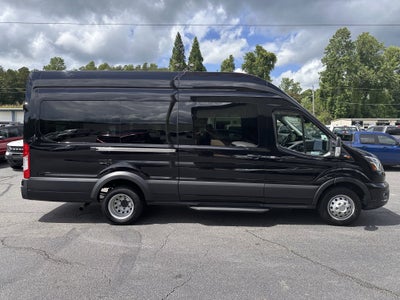 2025 Ford Transit Passenger Wagon XL