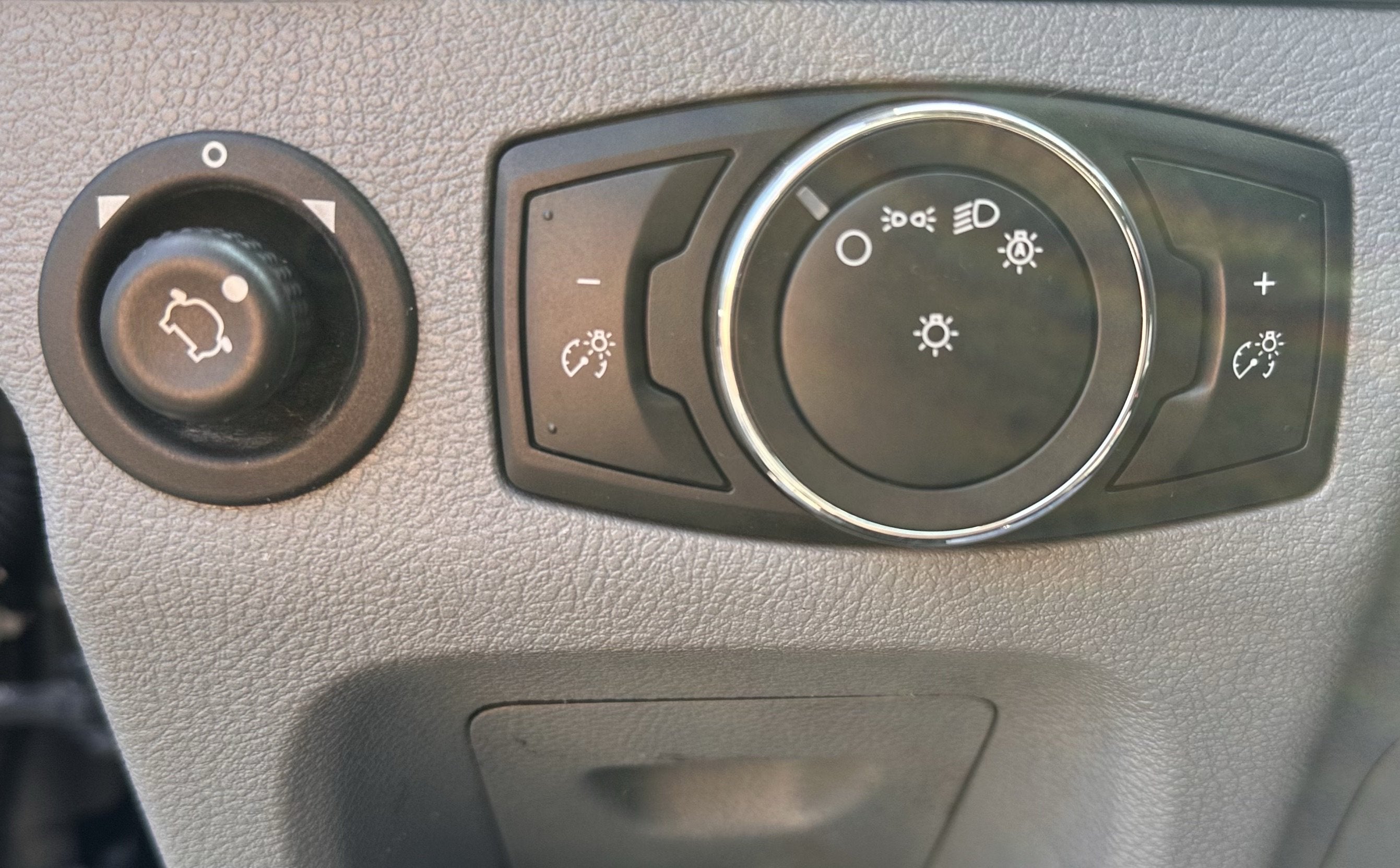 2019 Ford Transit Passenger Wagon XLT