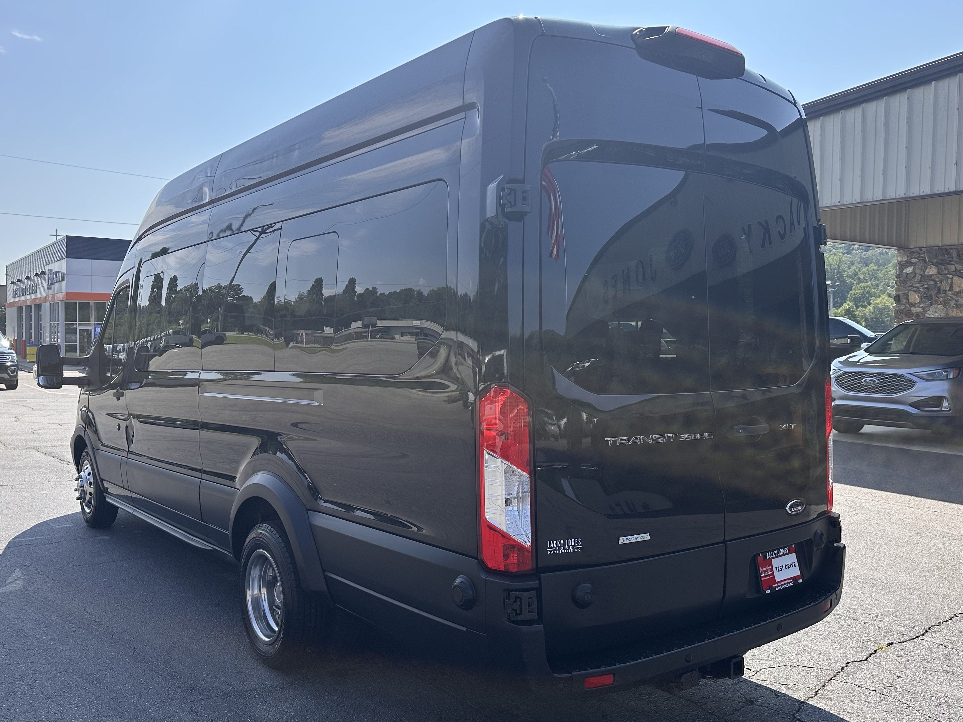 2019 Ford Transit Passenger Wagon XLT