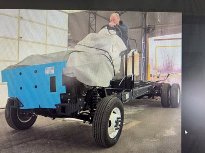 2027 Ford E-Series Stripped Chassis Base