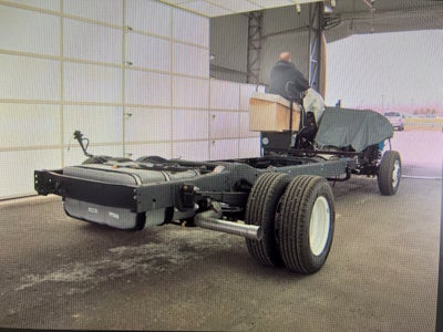 2027 Ford E-Series Stripped Chassis Base