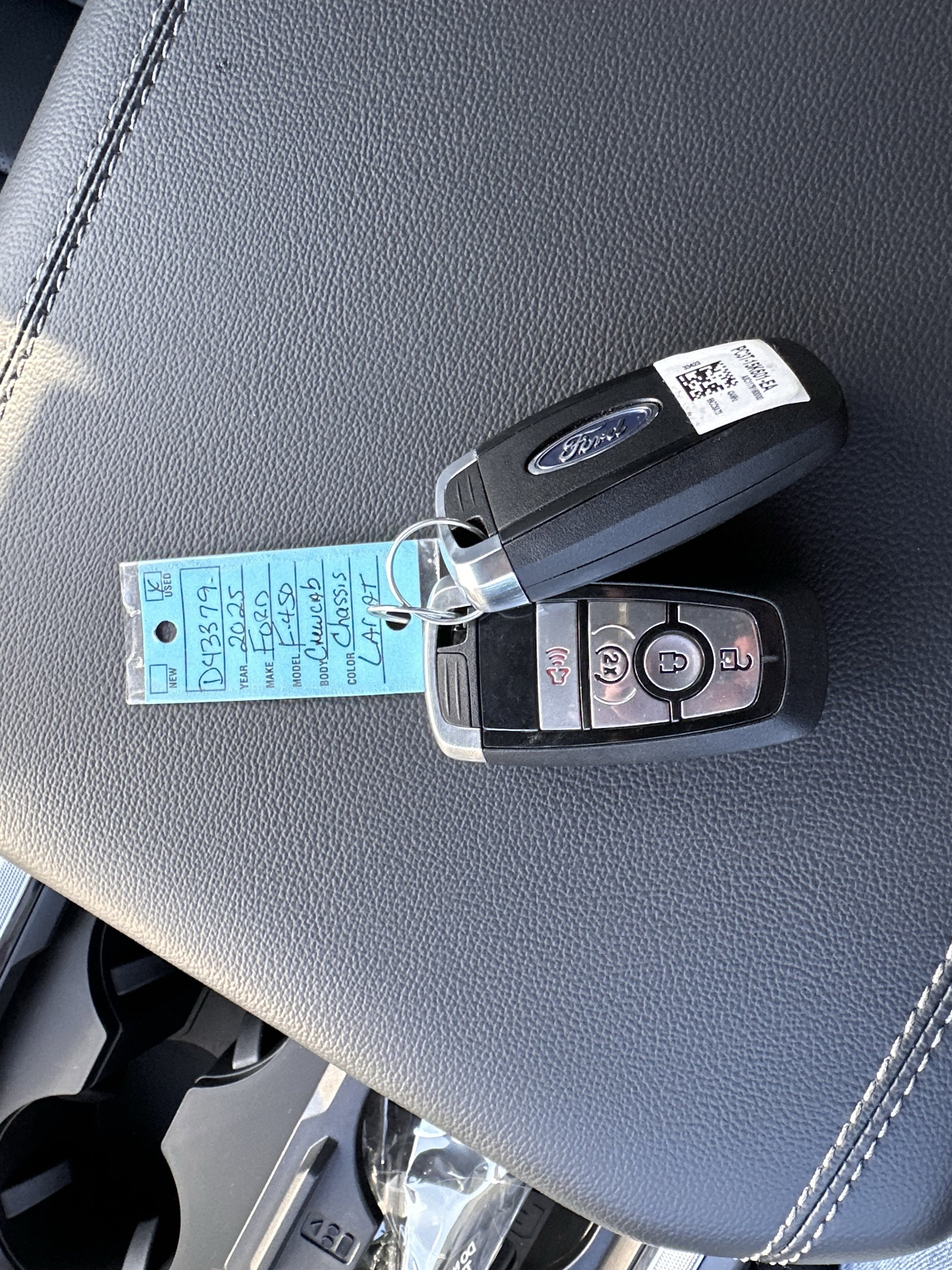 2025 Ford Super Duty F-450 LARIAT