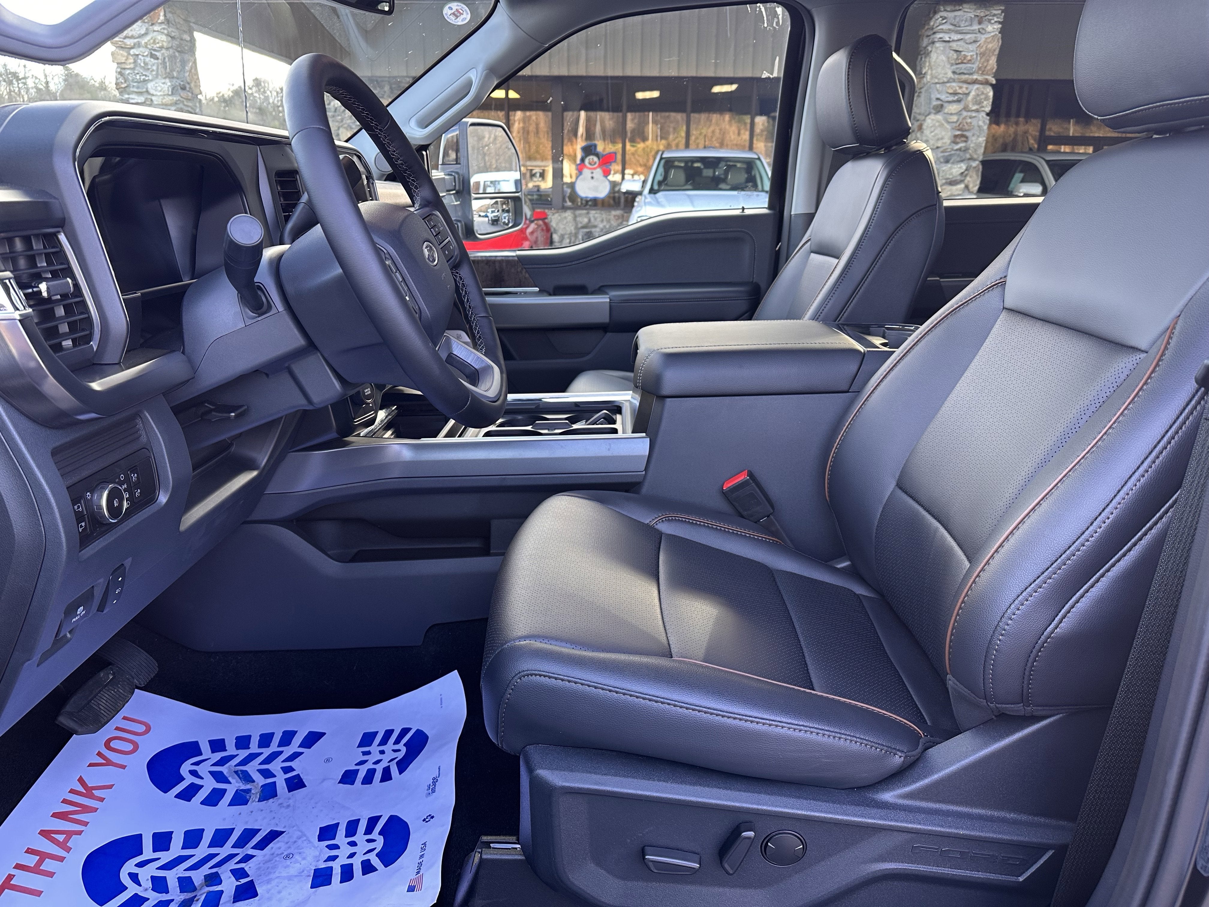 2025 Ford Super Duty F-450 LARIAT