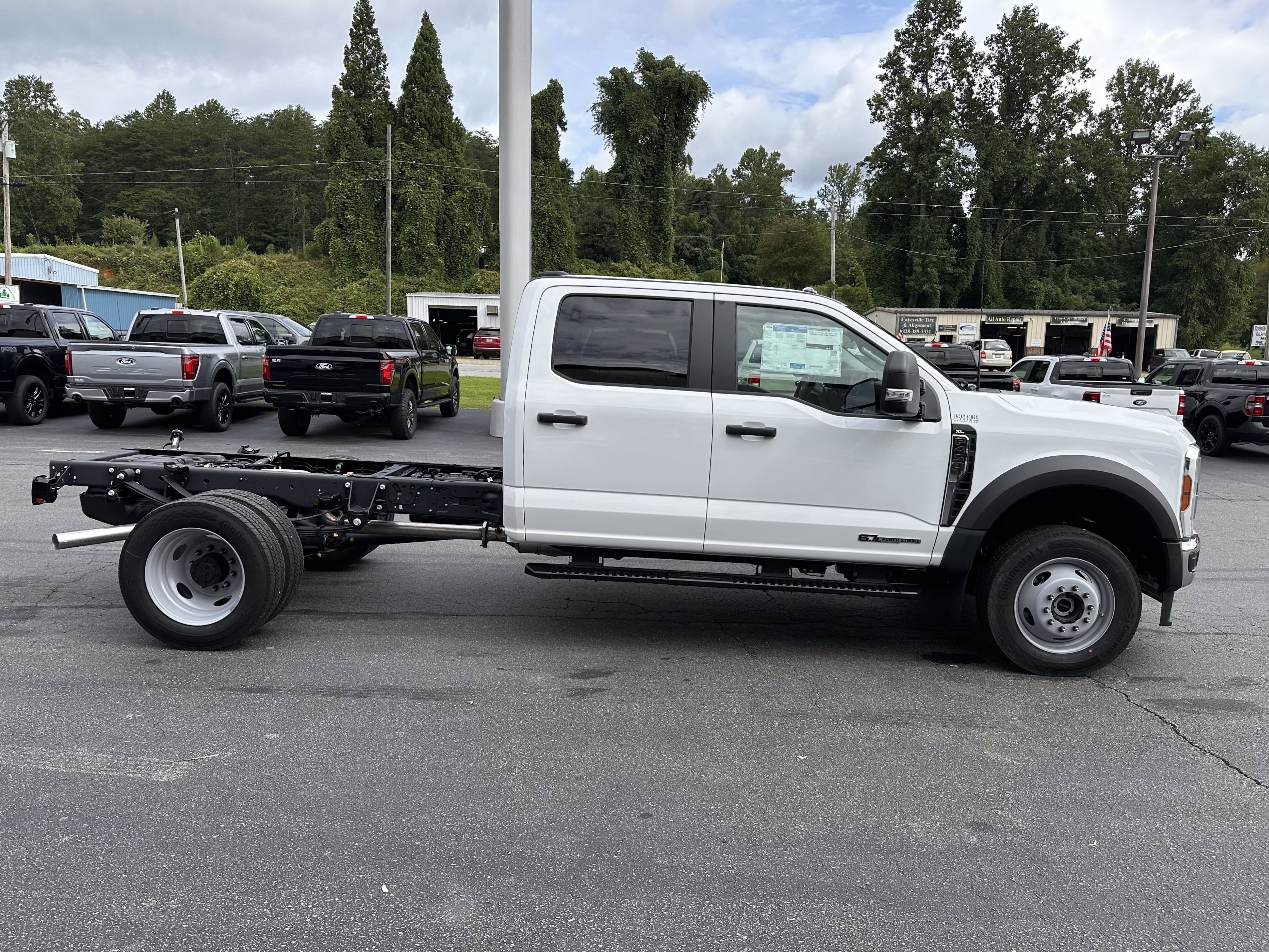 2025 Ford Super Duty F-450 XL
