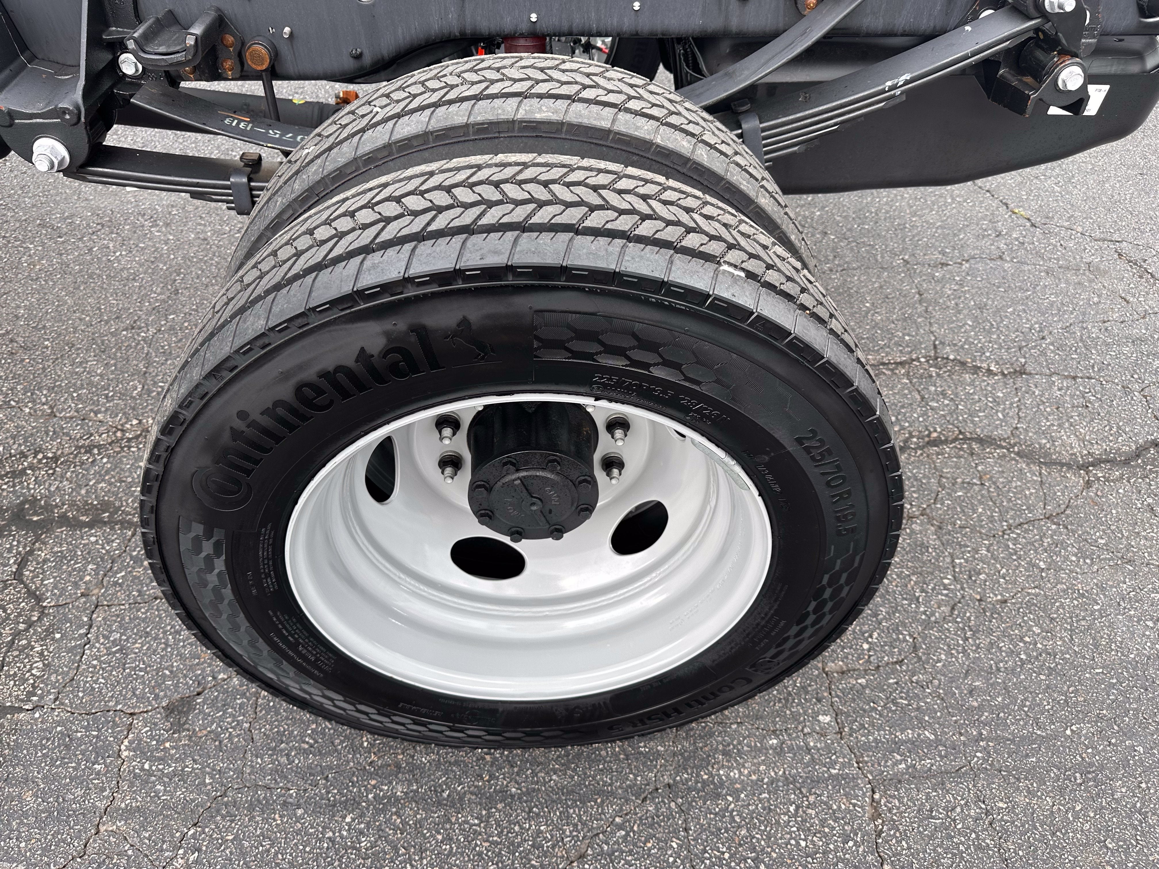 2026 Ford Super Duty F-450 XL Chassis