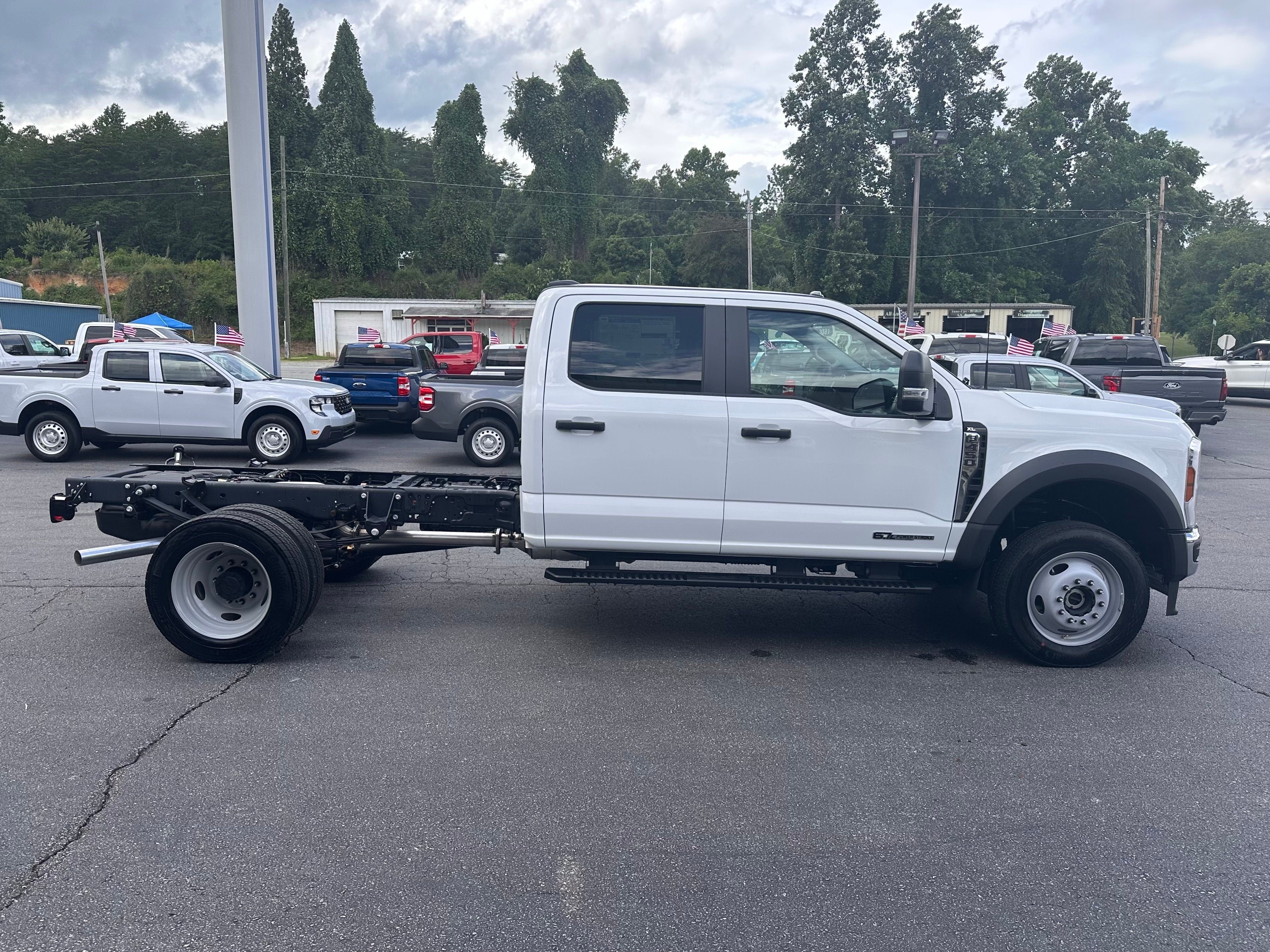 2026 Ford Super Duty F-450 XL Chassis