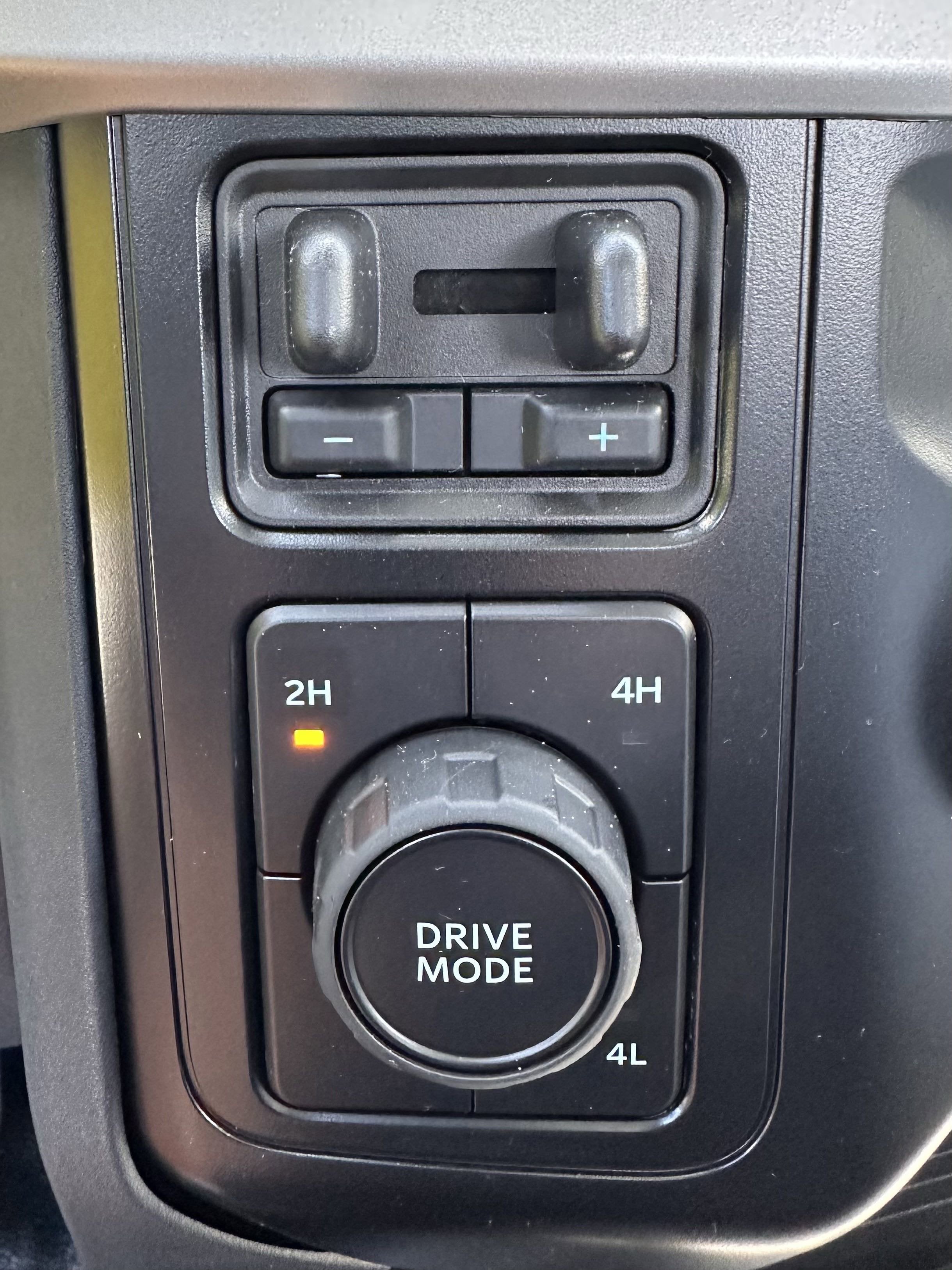 2025 Ford Super Duty F-550 XL