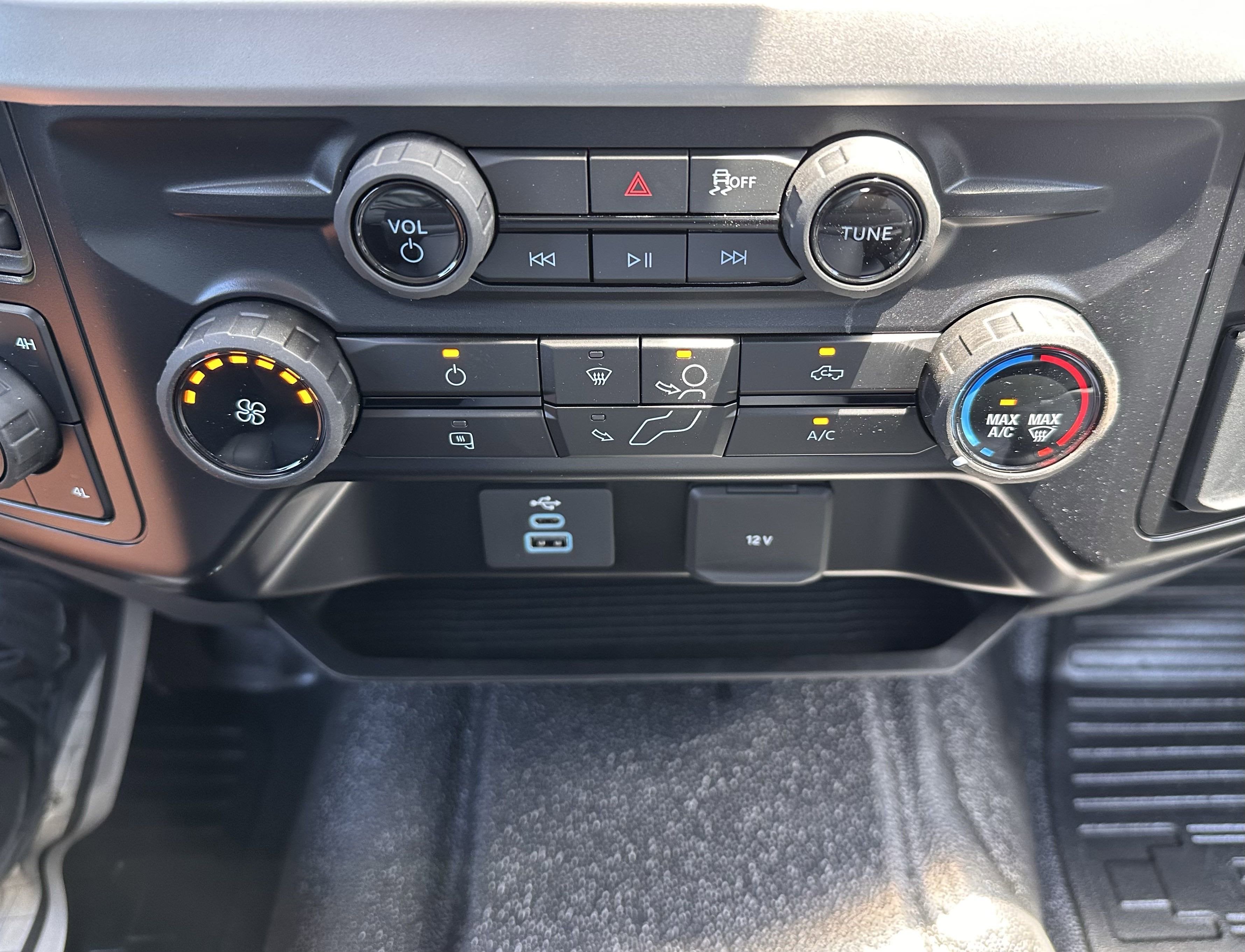 2025 Ford Super Duty F-550 XL