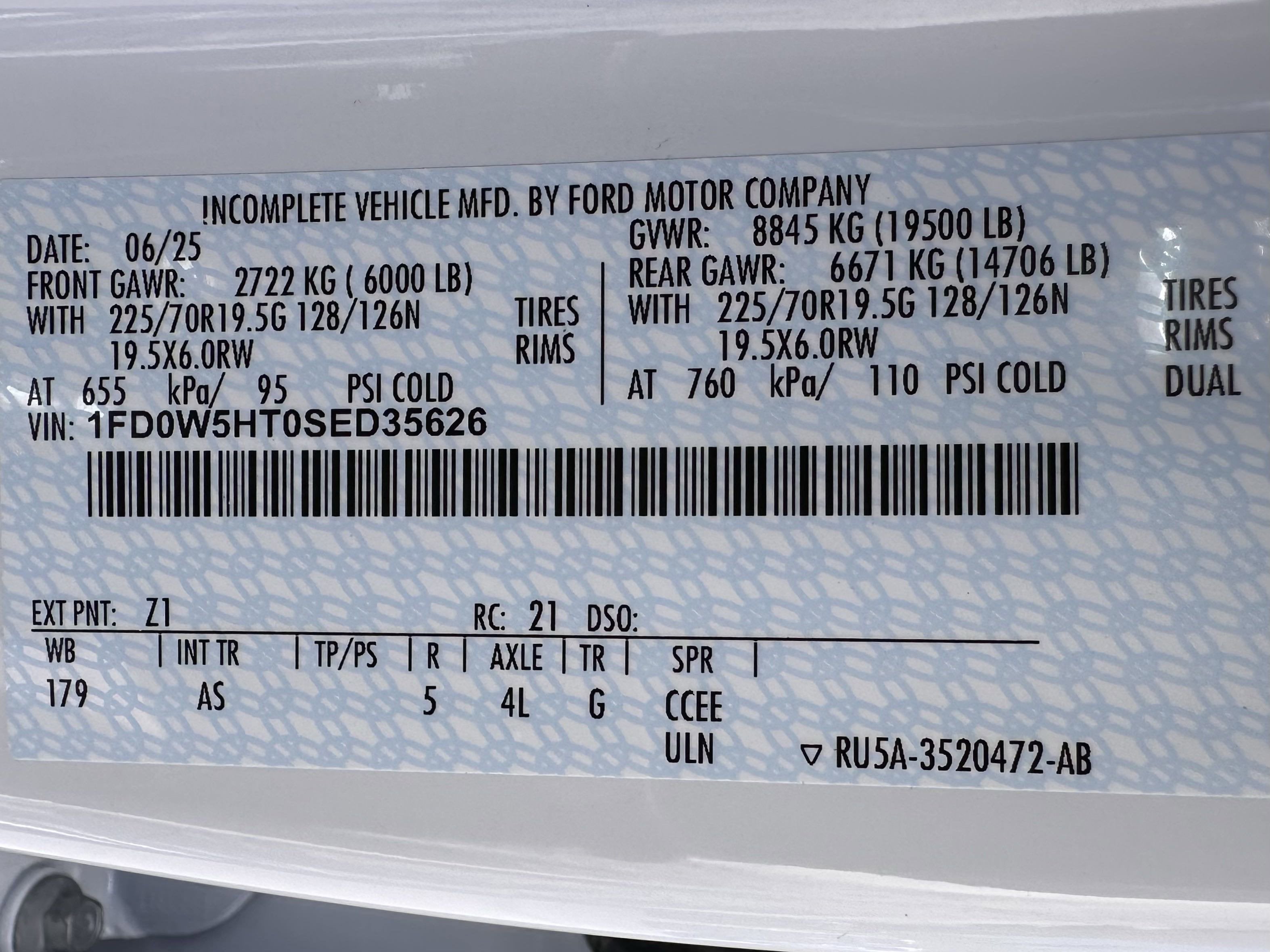 2025 Ford Super Duty F-550 XL