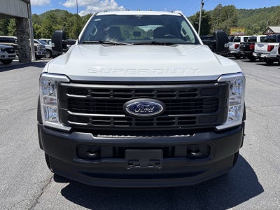 2025 Ford Super Duty F-550 XL