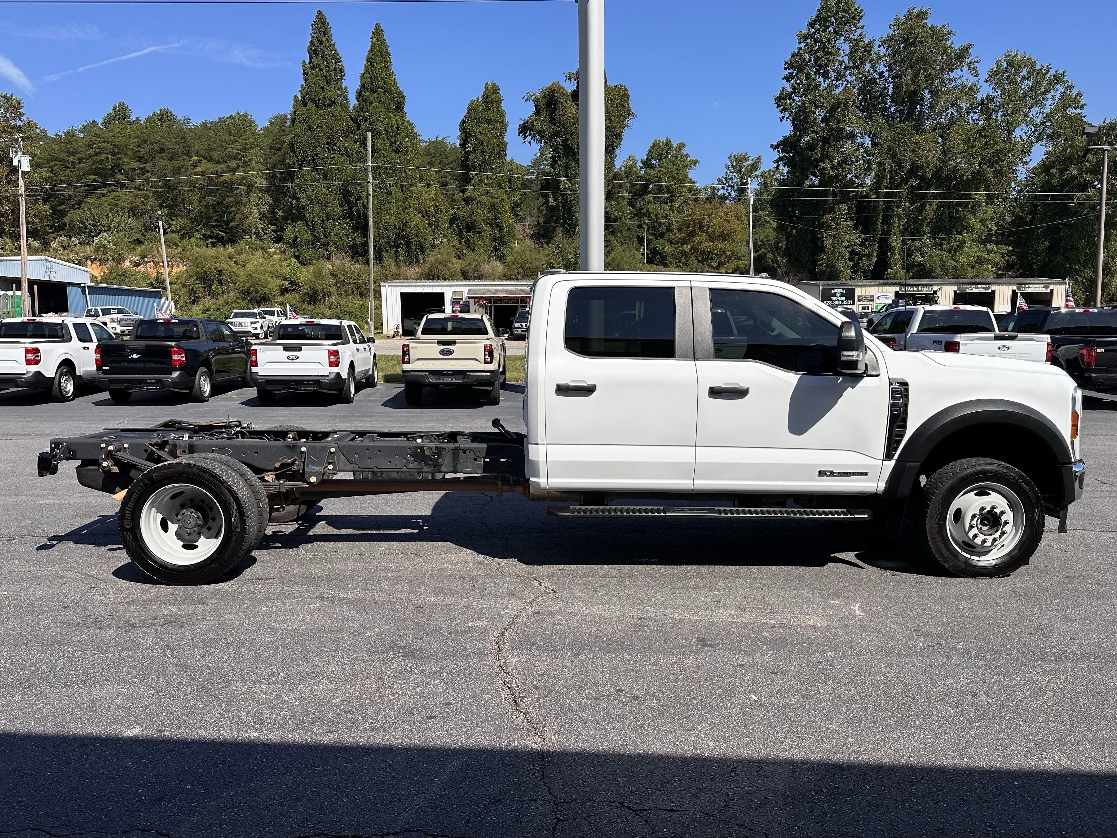 2024 Ford Super Duty F-550 XL
