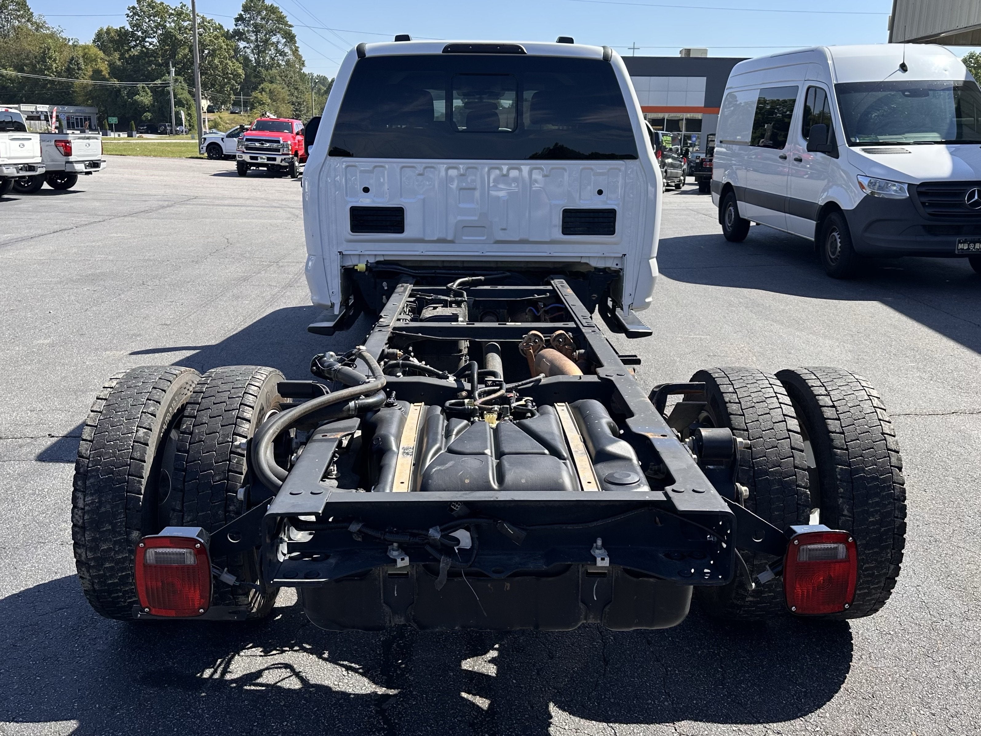 2024 Ford Super Duty F-550 XL