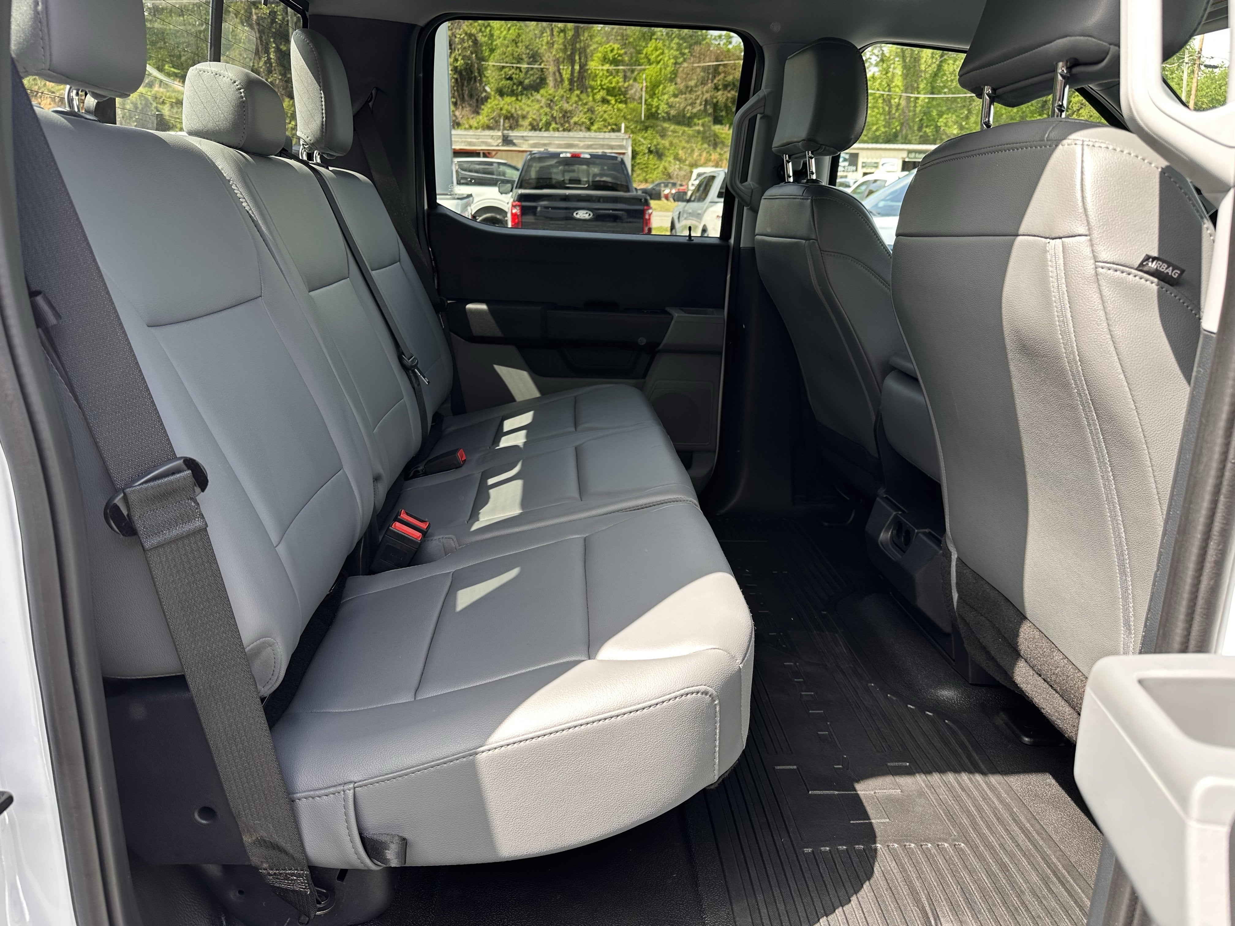 2024 Ford Super Duty F-550 XL