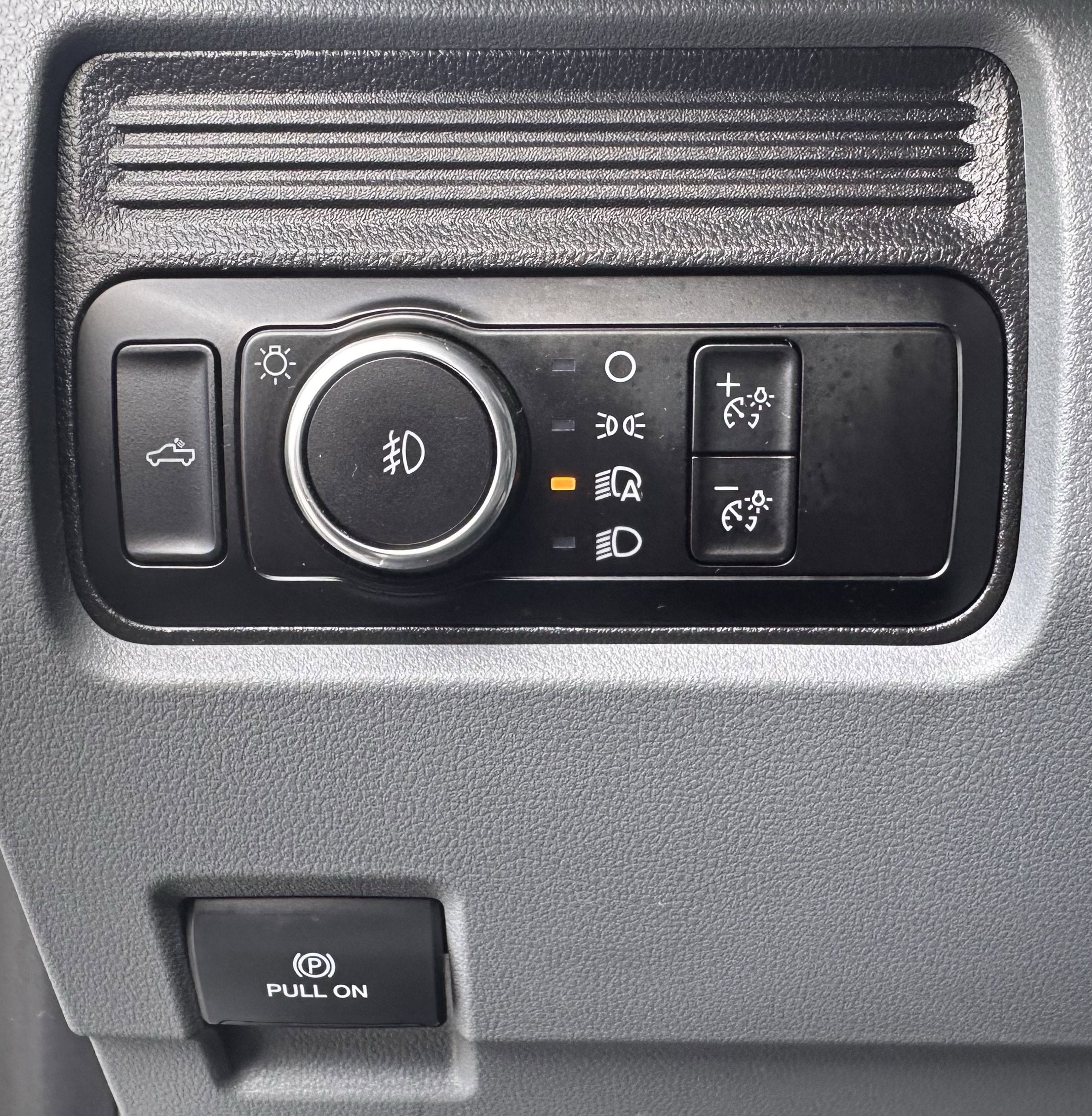 2024 Ford Super Duty F-550 XL