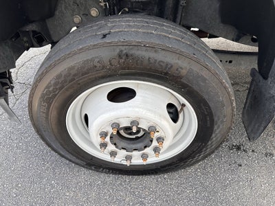 2024 Ford Super Duty F-550 XL