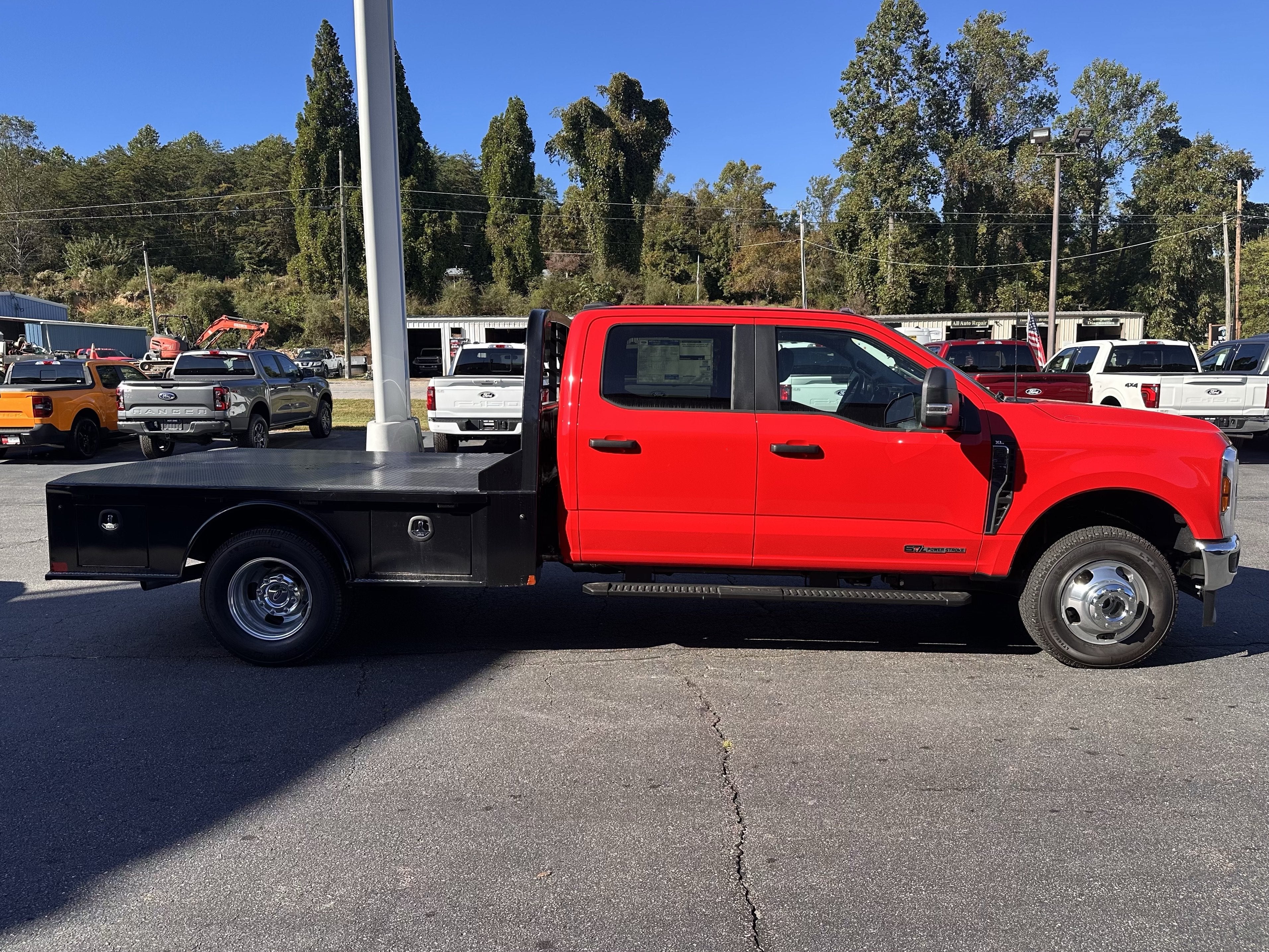2026 Ford Super Duty F-350 DRW XL