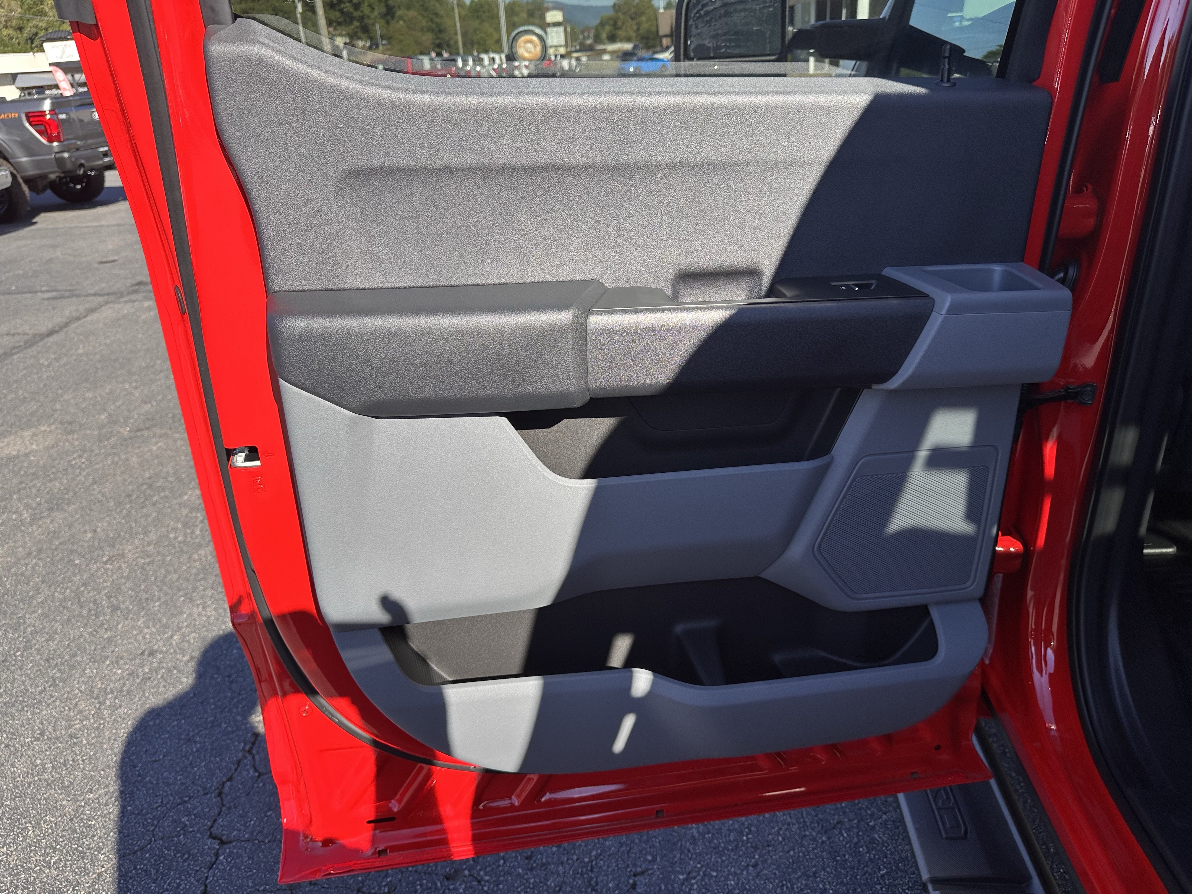 2026 Ford Super Duty F-350 DRW XL