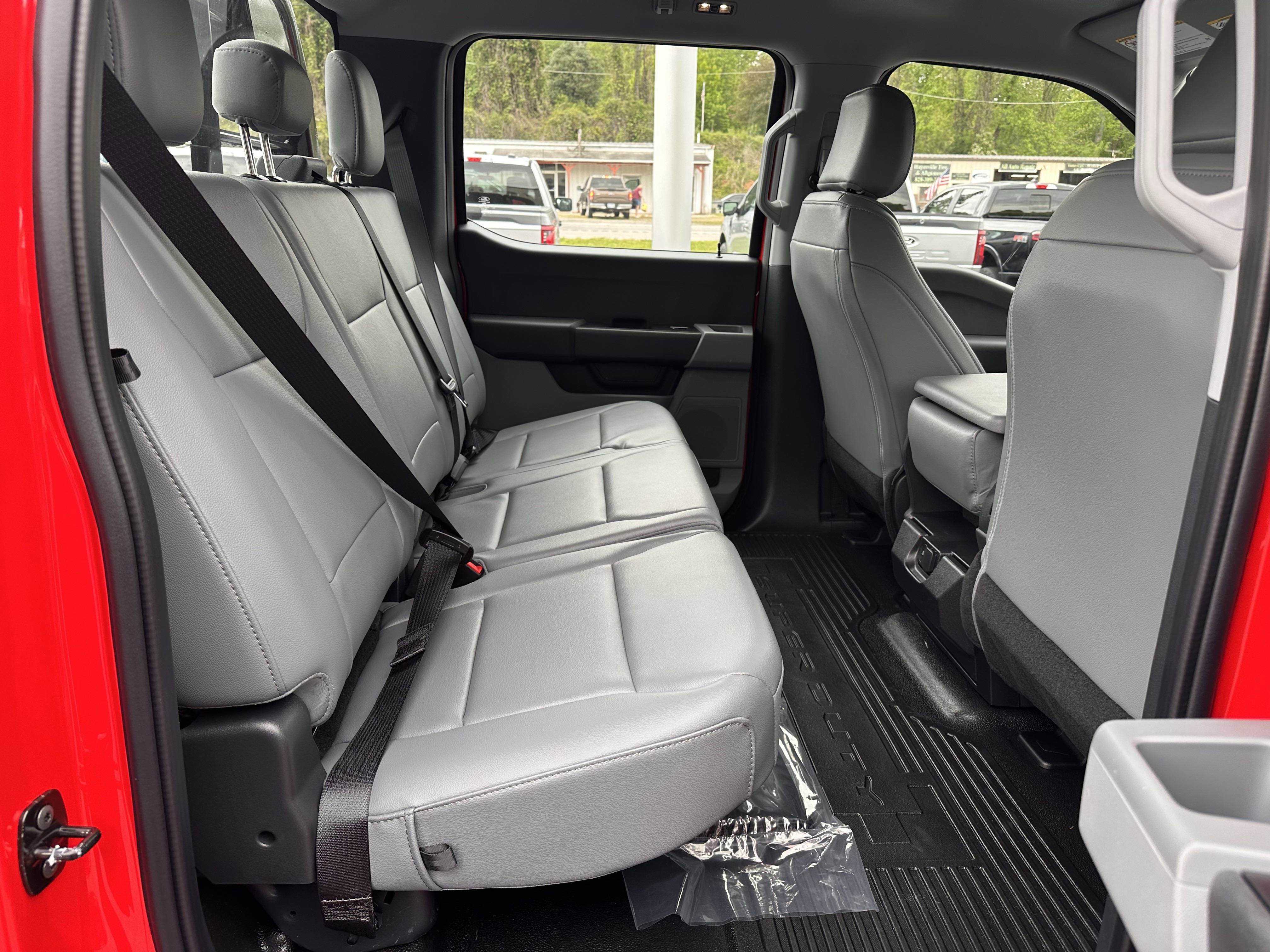 2025 Ford Super Duty F-350 DRW XL