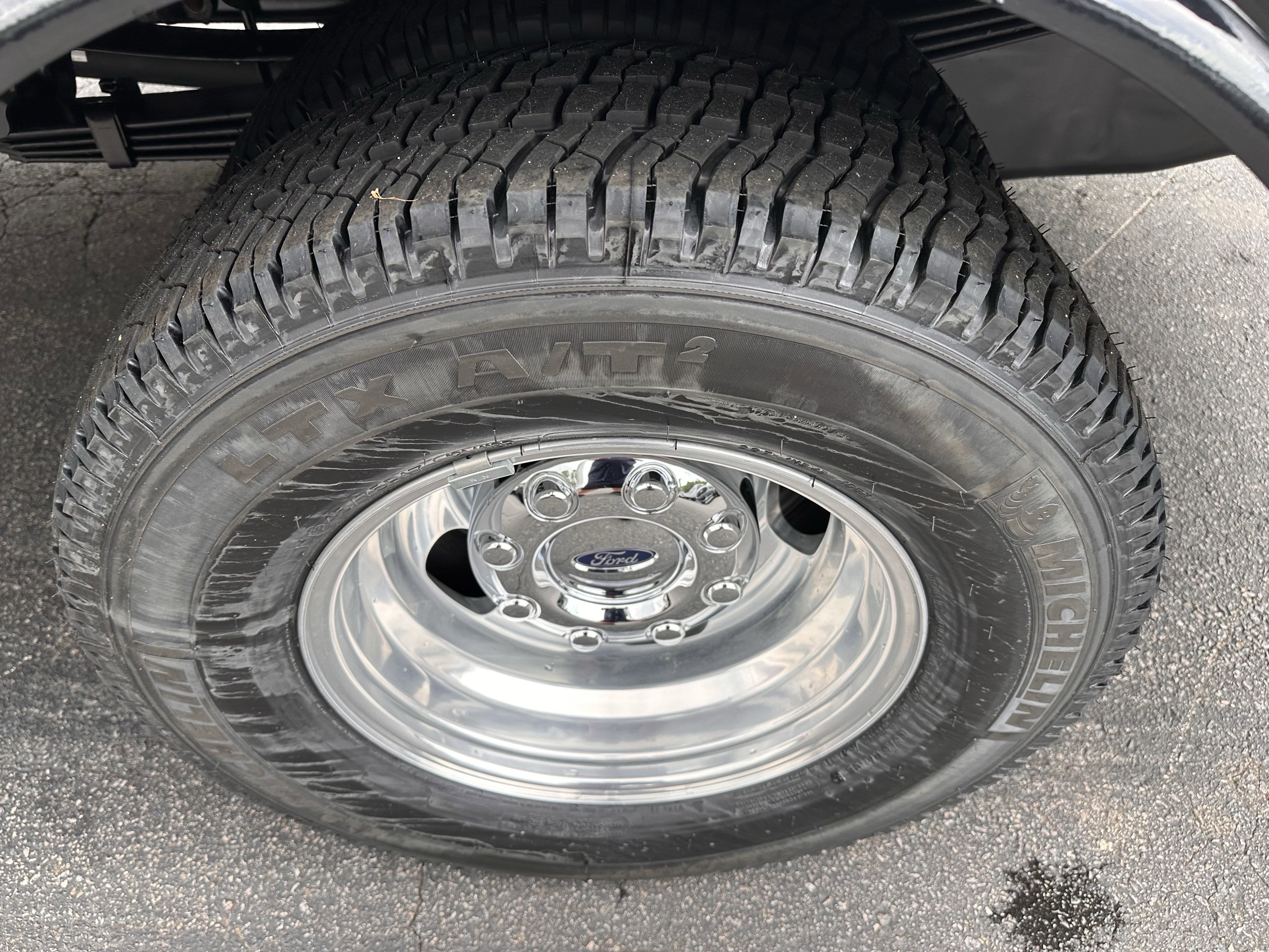 2025 Ford Super Duty F-350 DRW XL