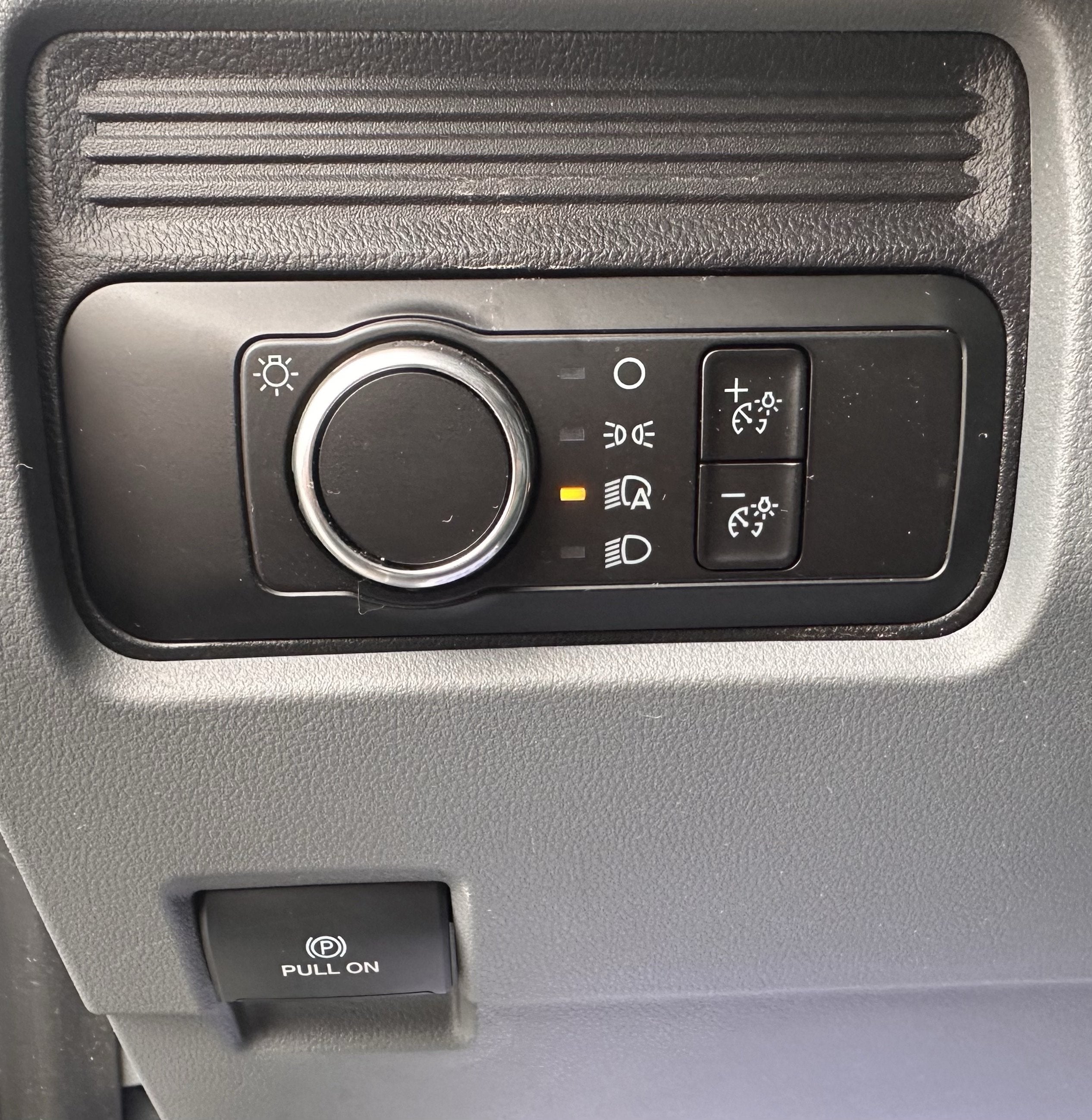 2025 Ford Super Duty F-350 DRW XL