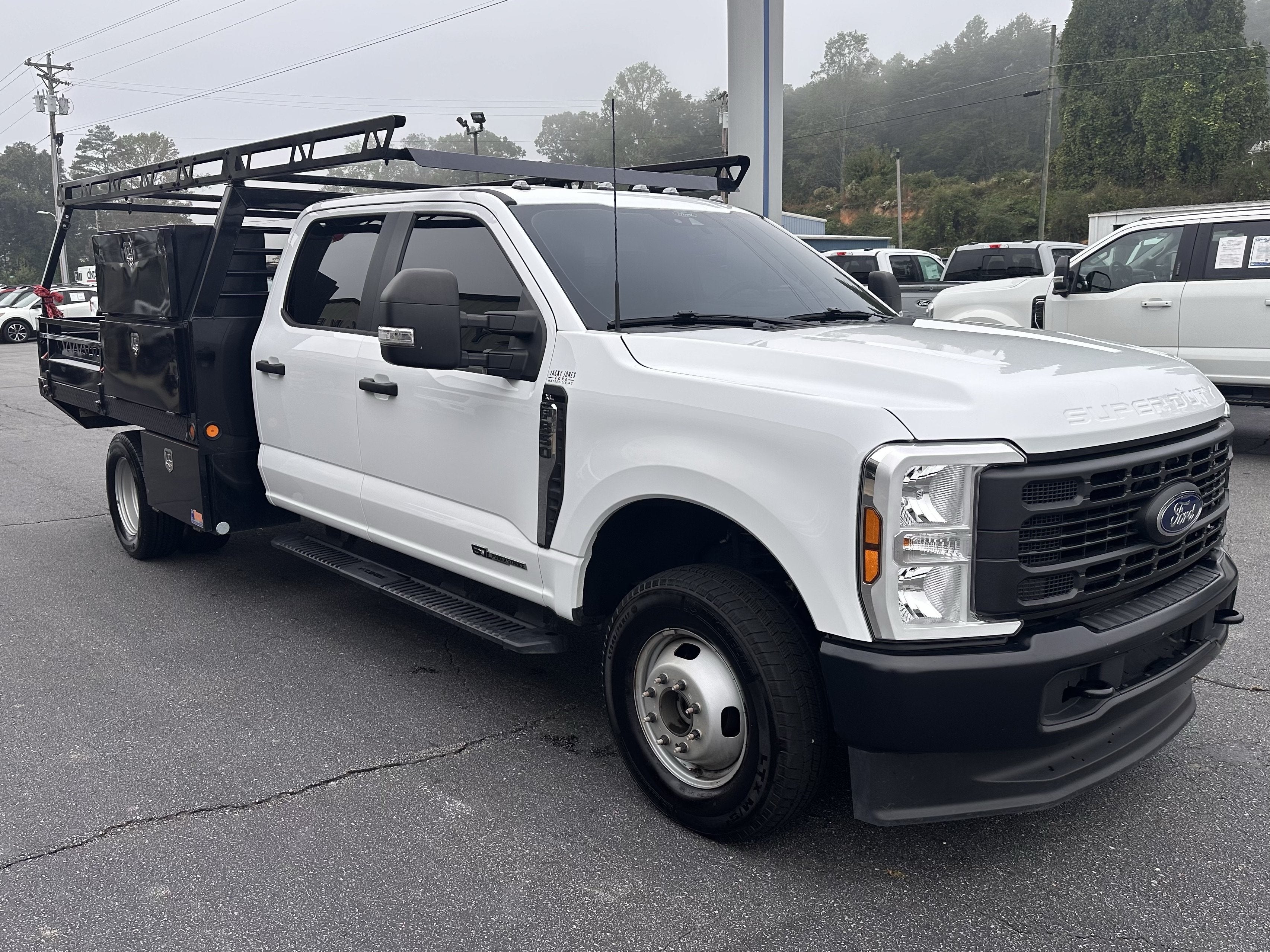 2025 Ford Super Duty F-350 DRW XL