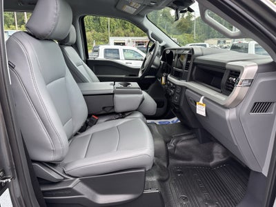 2026 Ford Super Duty F-350 DRW XL
